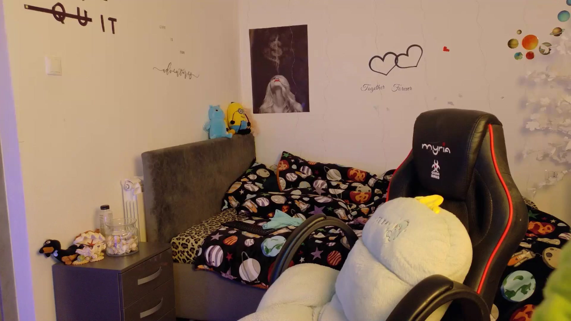 Gallery image thumbnail from YreneA's myfreecams stream on, 11/18/2025, 19:57 image 2 of 20