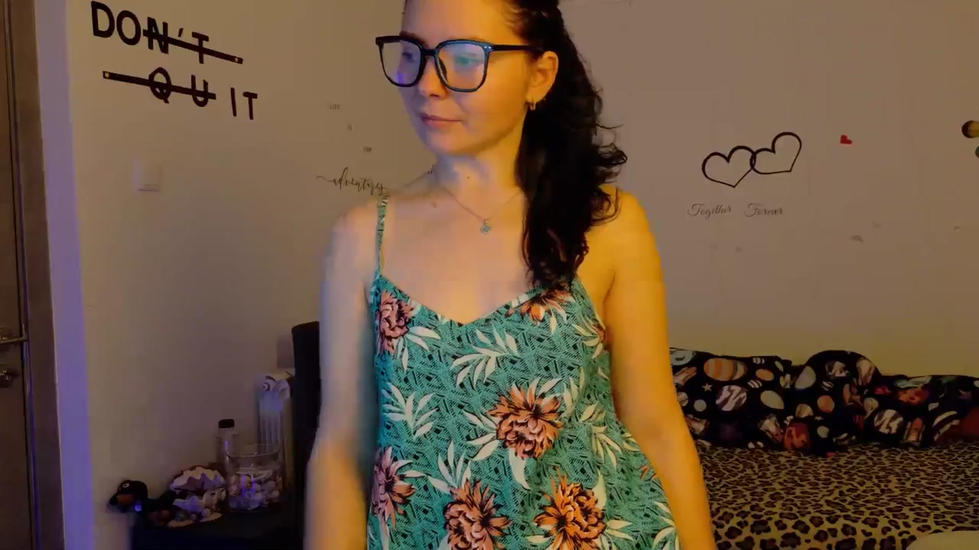 Gallery image thumbnail from YreneA's myfreecams stream on, 11/19/2025, 07:26 image 12 of 20