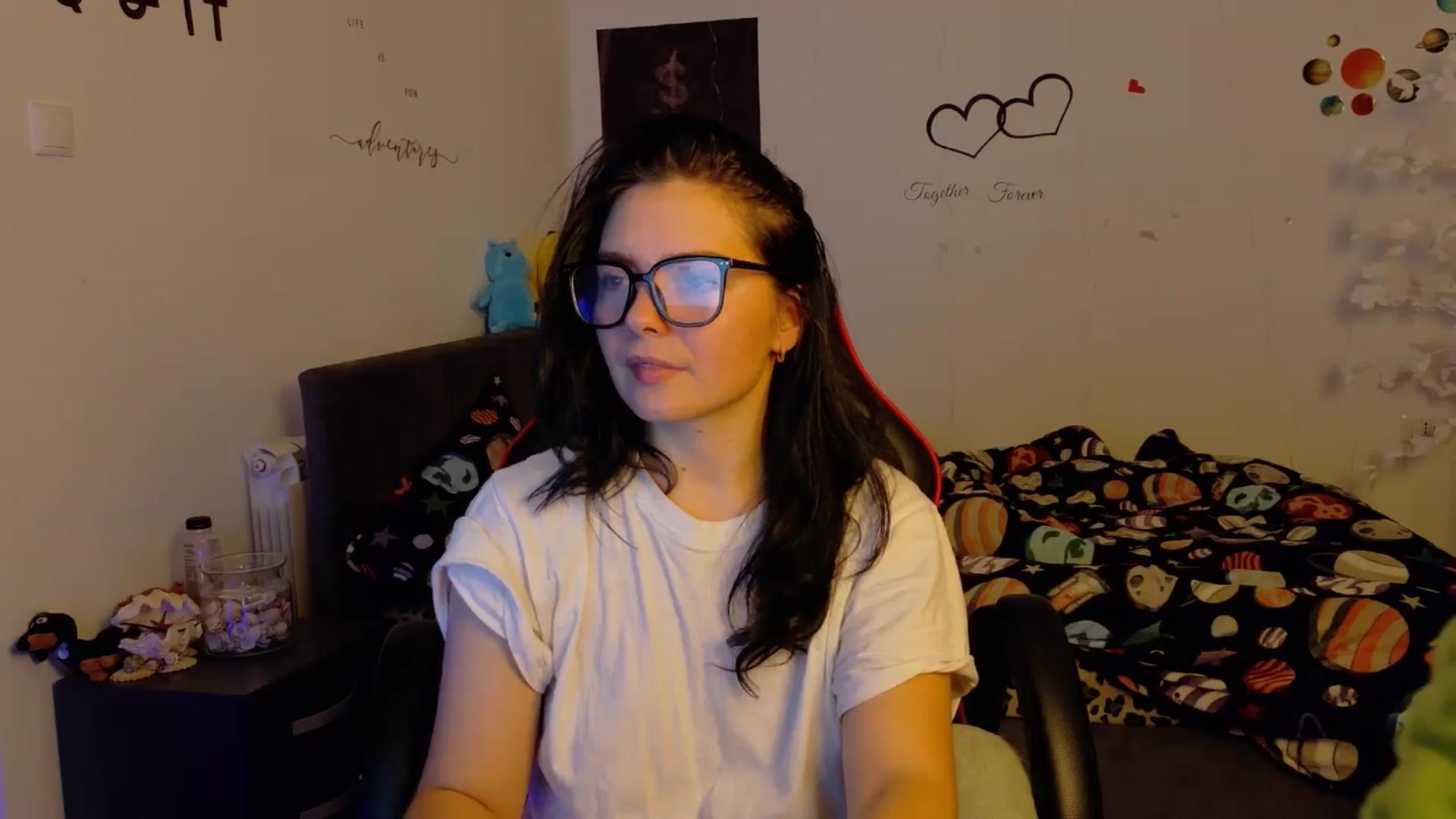 Gallery image thumbnail from YreneA's myfreecams stream on, 11/19/2025, 13:45 image 6 of 20