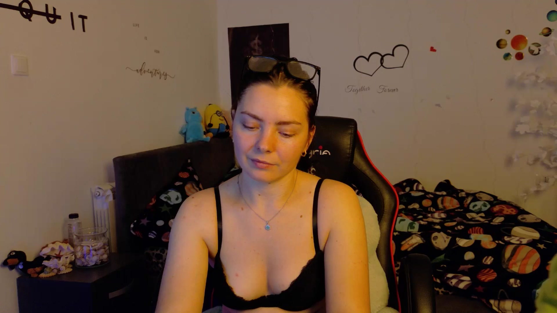 Gallery image thumbnail from YreneA's myfreecams stream on, 11/19/2025, 13:45 image 19 of 20