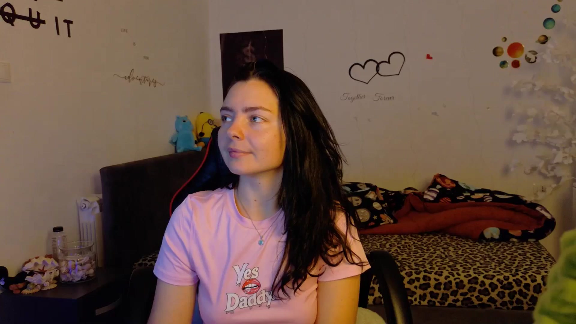 Gallery image thumbnail from YreneA's myfreecams stream on, 11/20/2025, 08:22 image 15 of 20