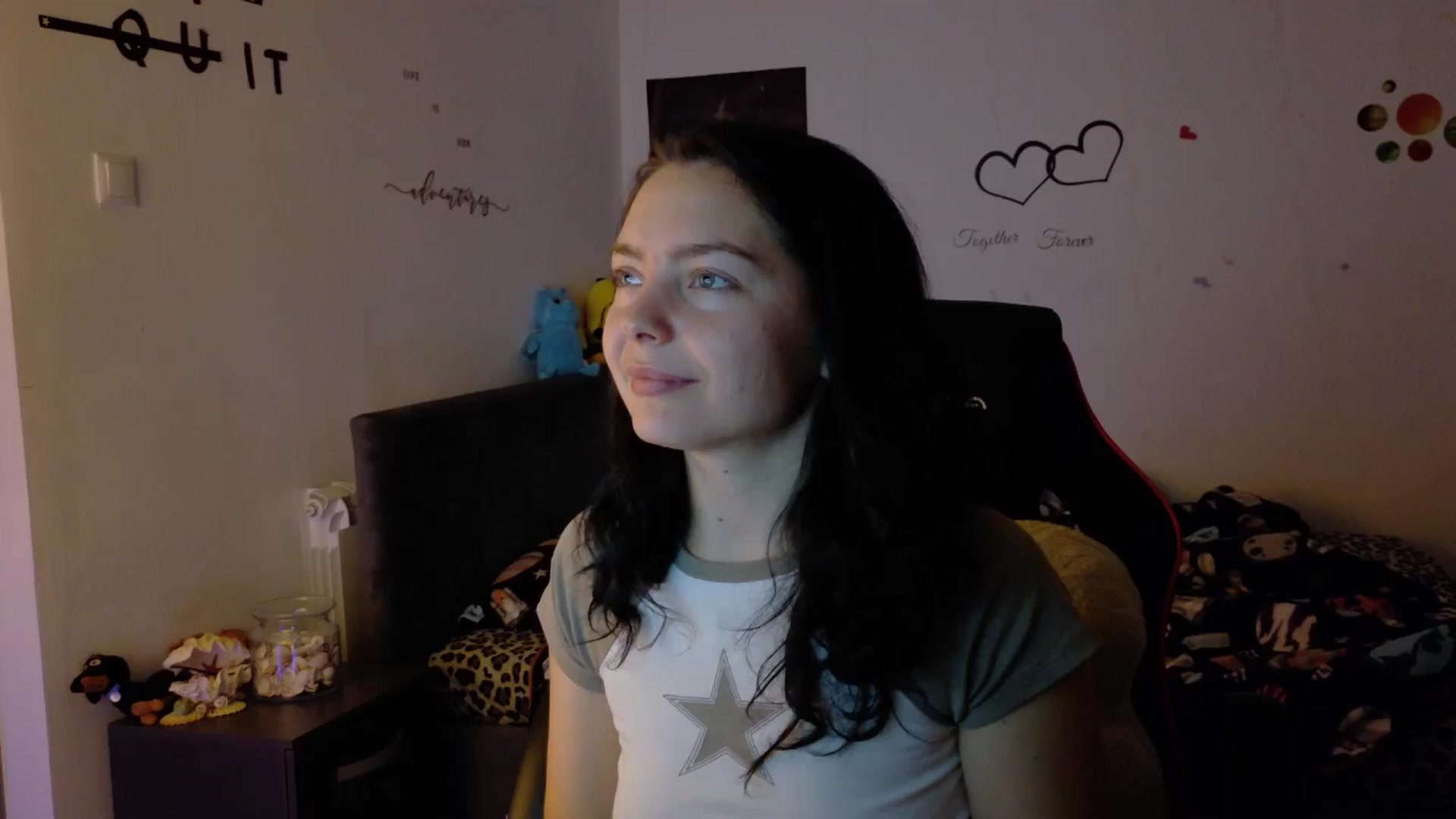 Gallery image thumbnail from YreneA's myfreecams stream on, 11/21/2025, 09:24 image 1 of 20
