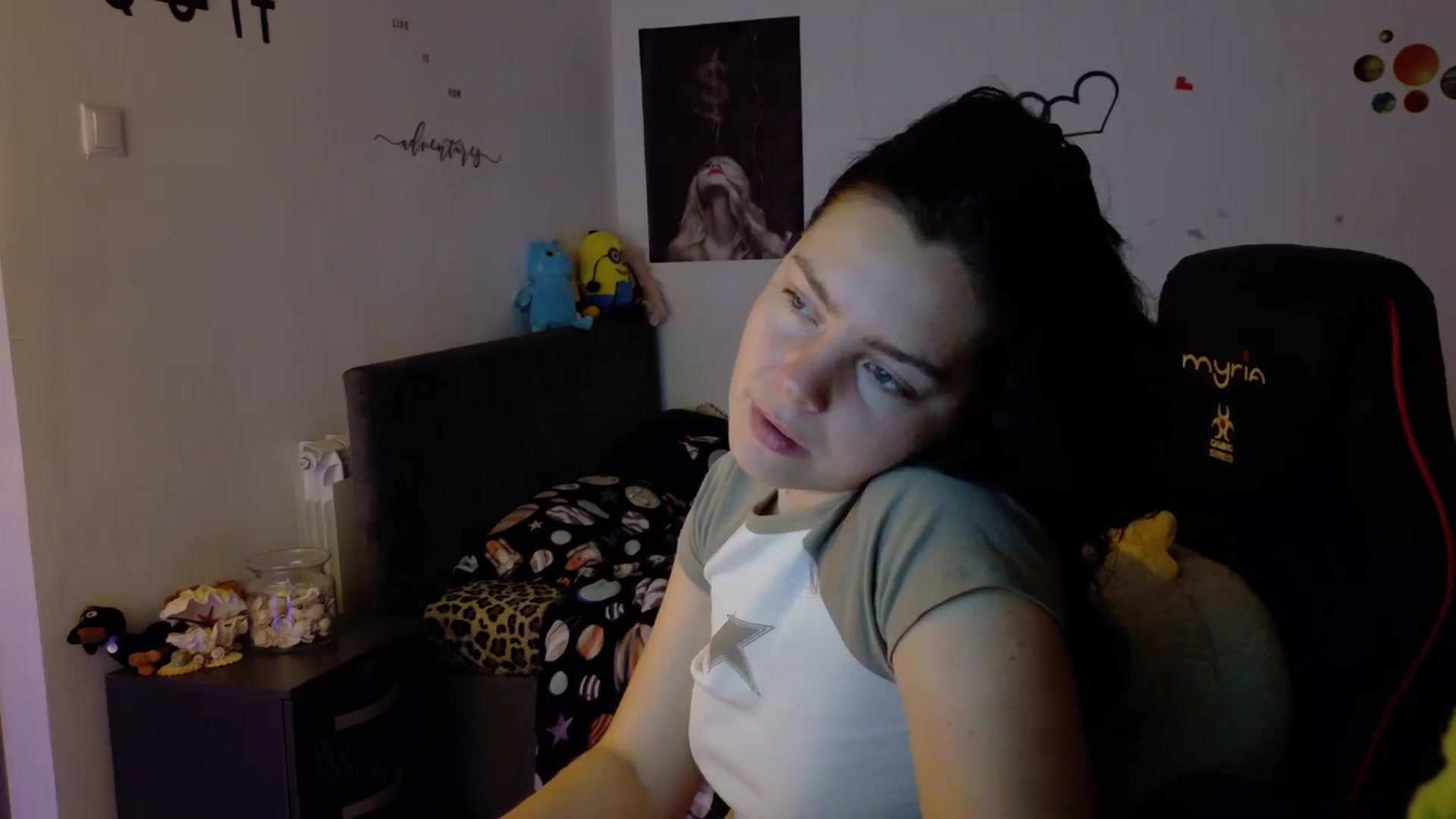 Gallery image thumbnail from YreneA's myfreecams stream on, 11/21/2025, 09:24 image 15 of 20