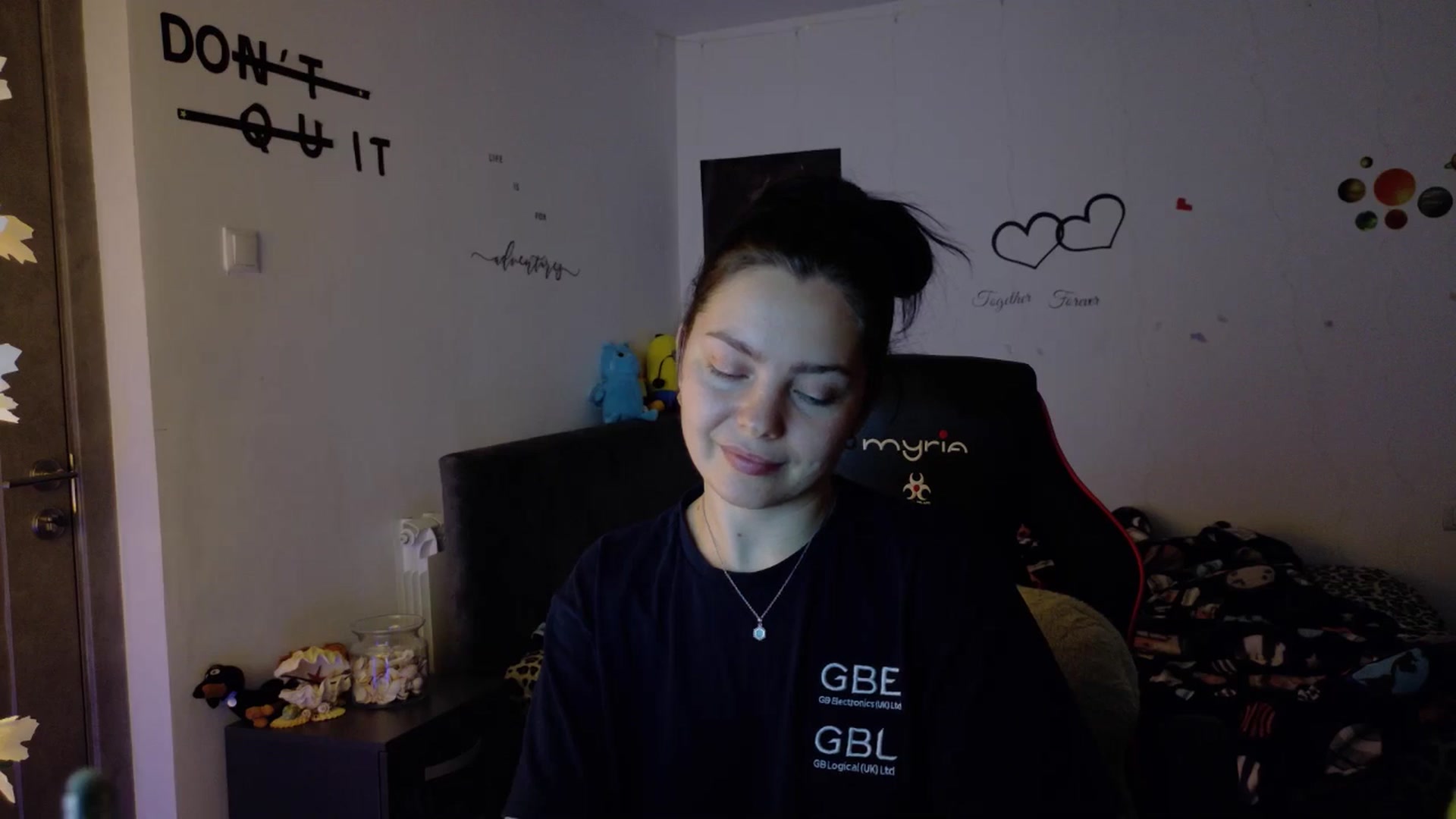 Gallery image thumbnail from YreneA's myfreecams stream on, 11/21/2025, 10:01 image 2 of 20