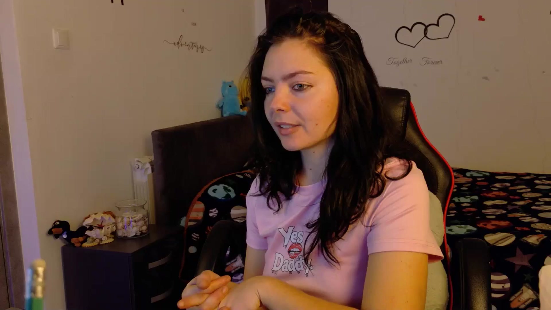 Gallery image thumbnail from YreneA's myfreecams stream on, 11/22/2025, 08:26 image 17 of 20