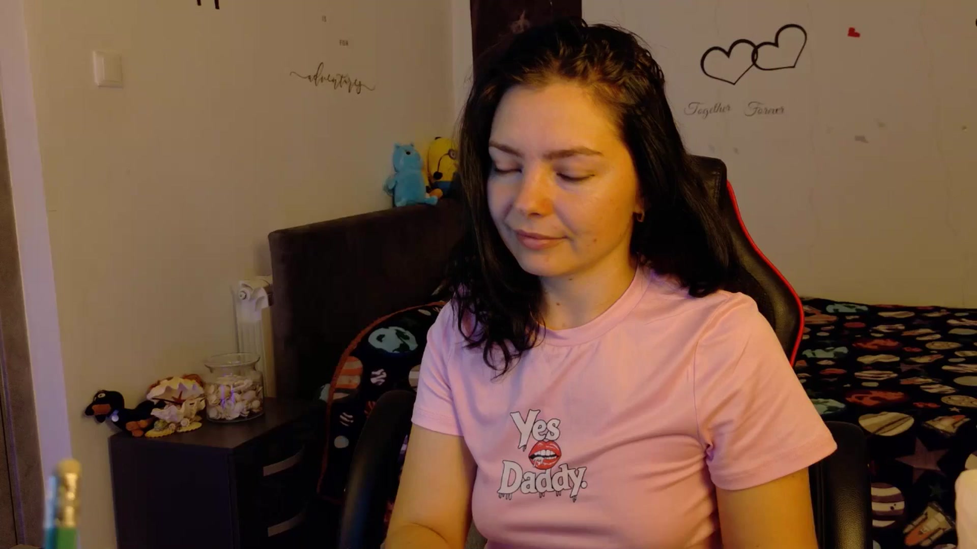 Gallery image thumbnail from YreneA's myfreecams stream on, 11/22/2025, 08:26 image 18 of 20