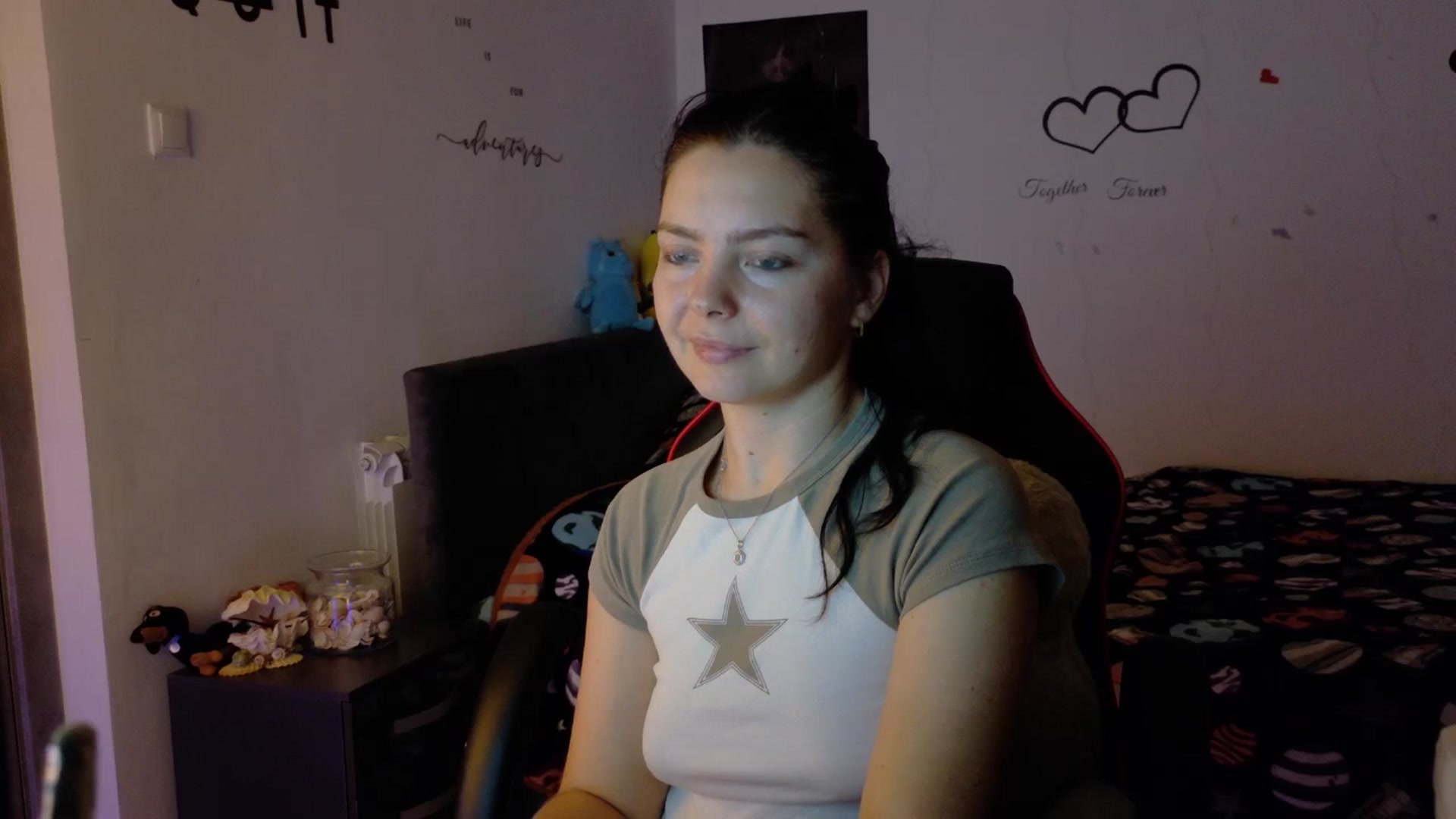 Gallery image thumbnail from YreneA's myfreecams stream on, 11/22/2025, 12:48 image 13 of 20