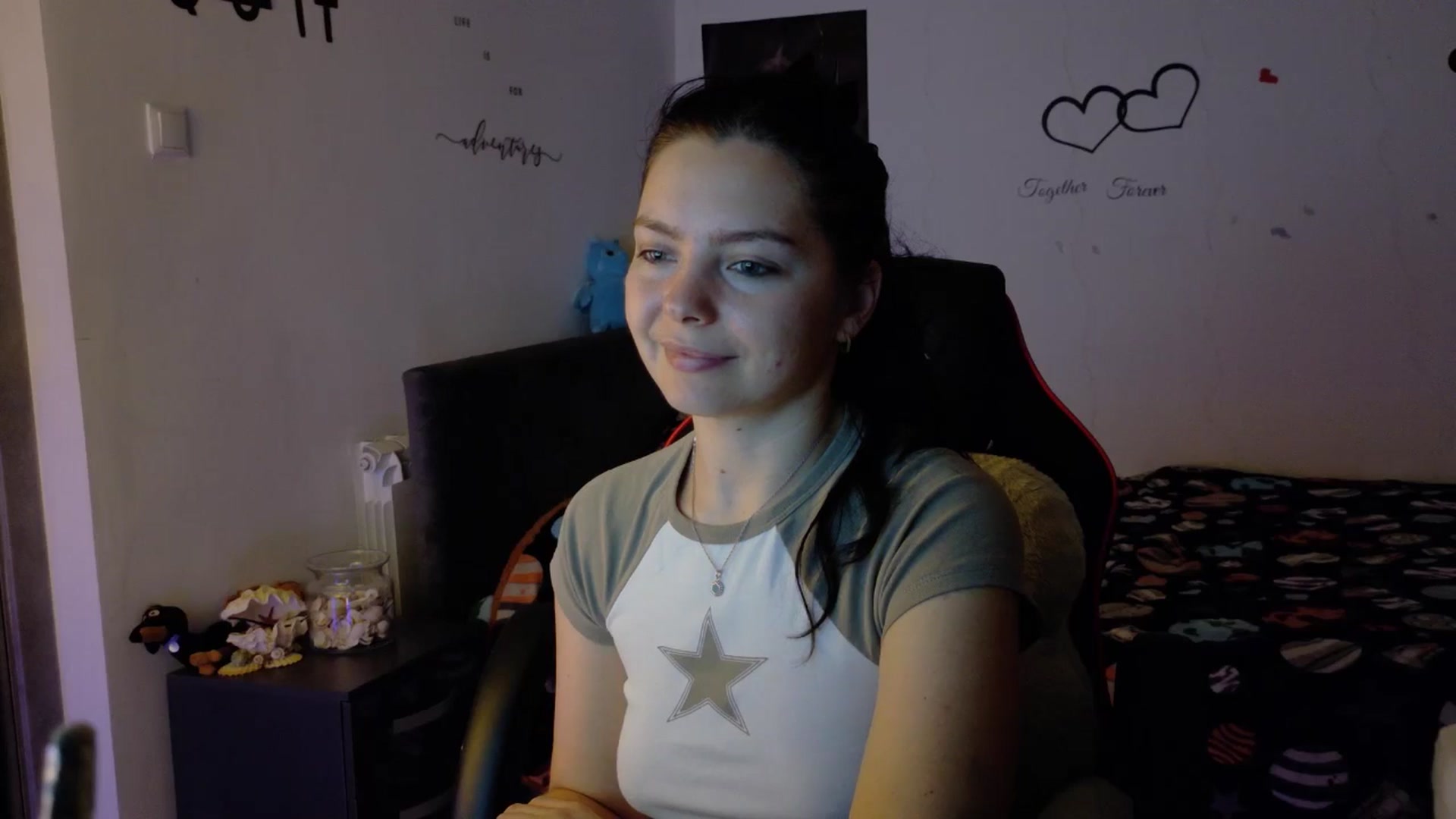 Gallery image thumbnail from YreneA's myfreecams stream on, 11/22/2025, 12:48 image 14 of 20