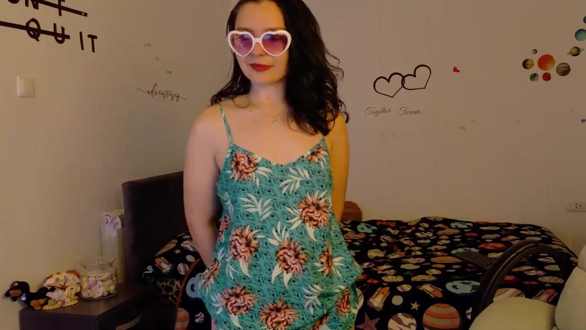 Gallery image thumbnail from YreneA's myfreecams stream on, 11/23/2025, 08:48 image 14 of 20