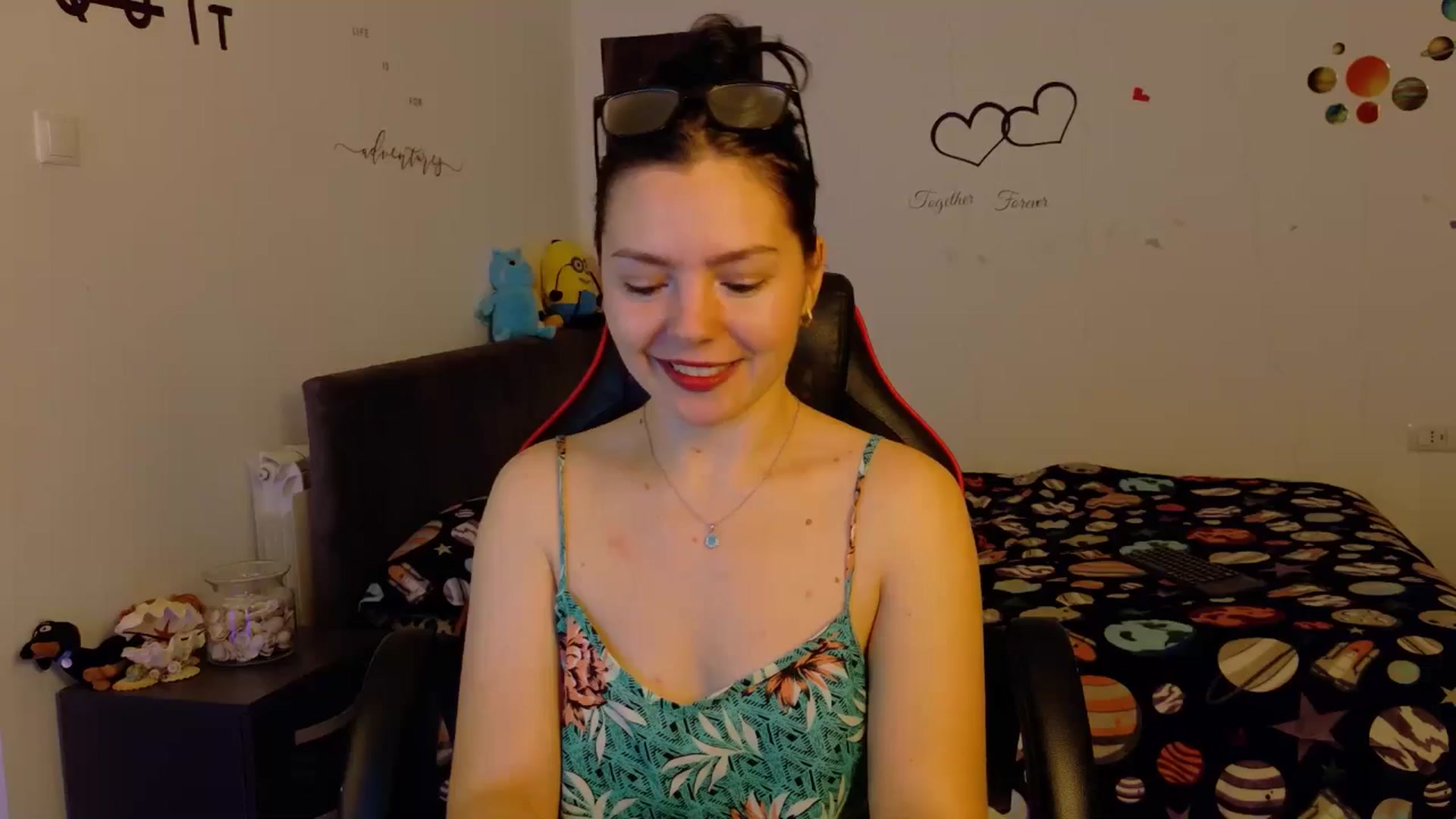 Gallery image thumbnail from YreneA's myfreecams stream on, 11/23/2025, 08:48 image 7 of 20