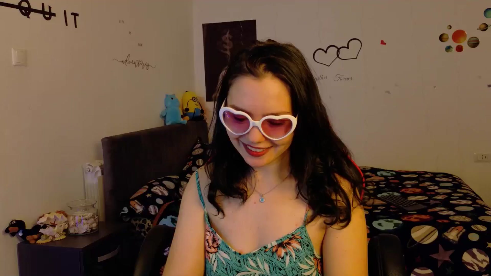Gallery image thumbnail from YreneA's myfreecams stream on, 11/23/2025, 08:48 image 17 of 20