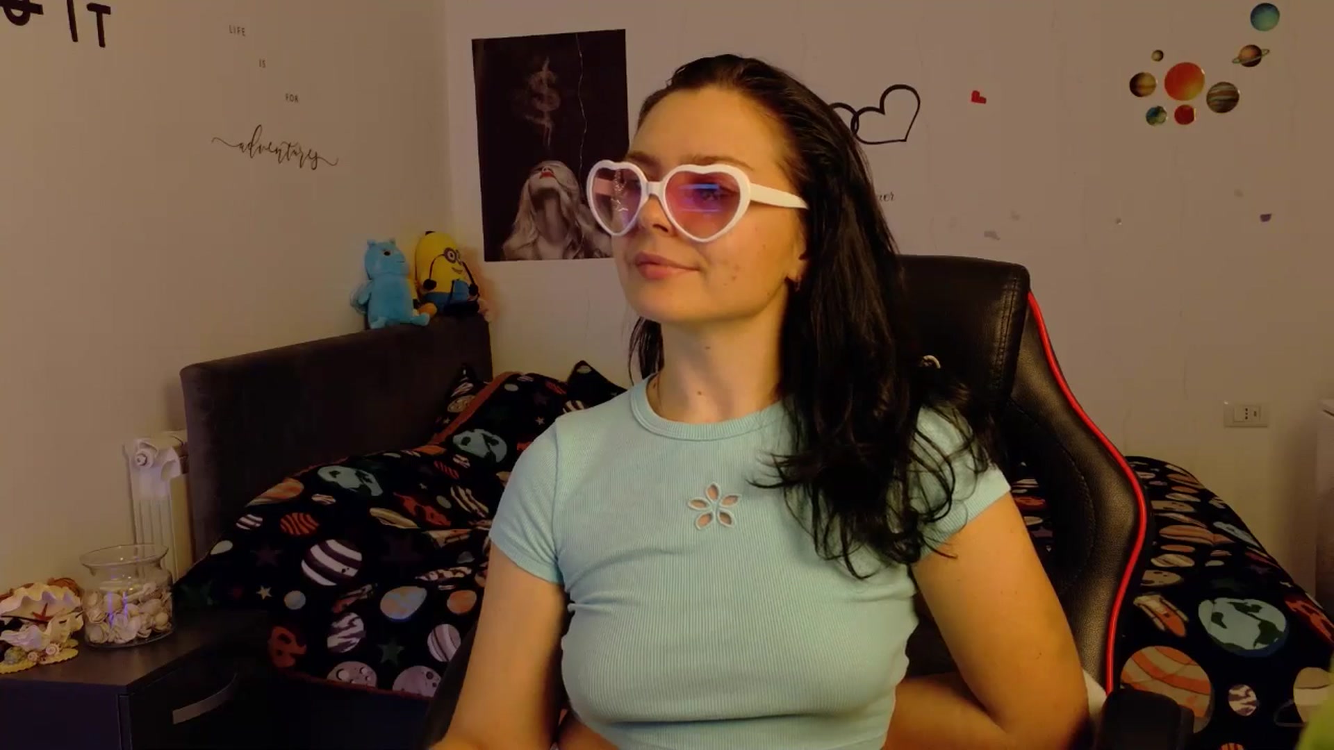 Gallery image thumbnail from YreneA's myfreecams stream on, 11/23/2025, 18:00 image 6 of 20