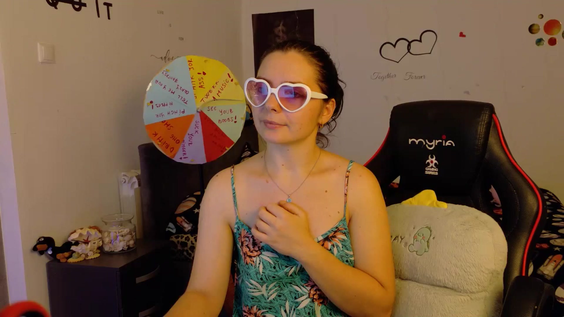 Gallery image thumbnail from YreneA's myfreecams stream on, 11/24/2025, 17:56 image 4 of 20