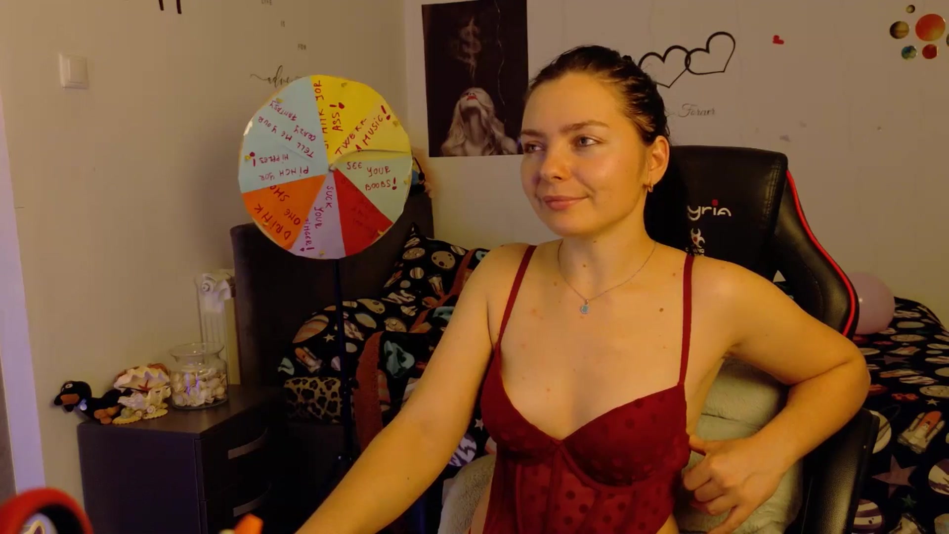 Gallery image thumbnail from YreneA's myfreecams stream on, 11/24/2025, 19:20 image 8 of 20