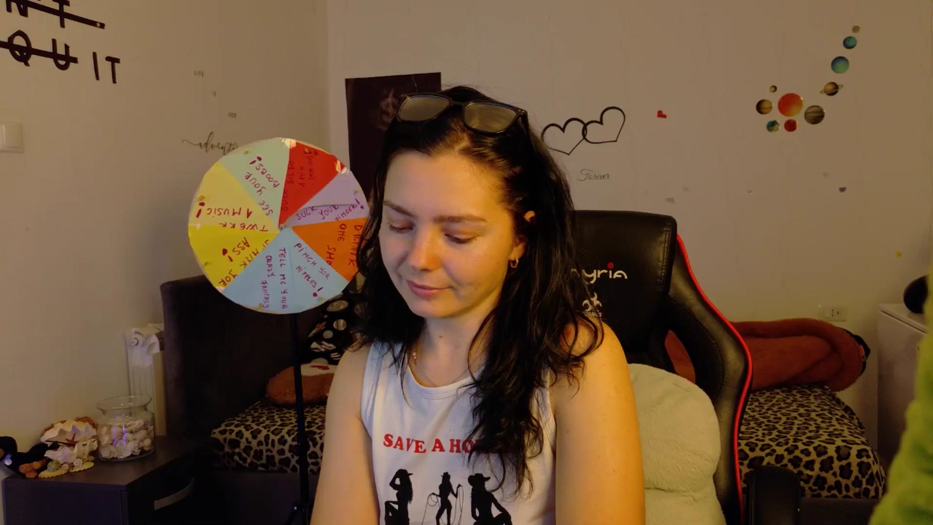 Gallery image thumbnail from YreneA's myfreecams stream on, 11/25/2025, 20:20 image 17 of 20