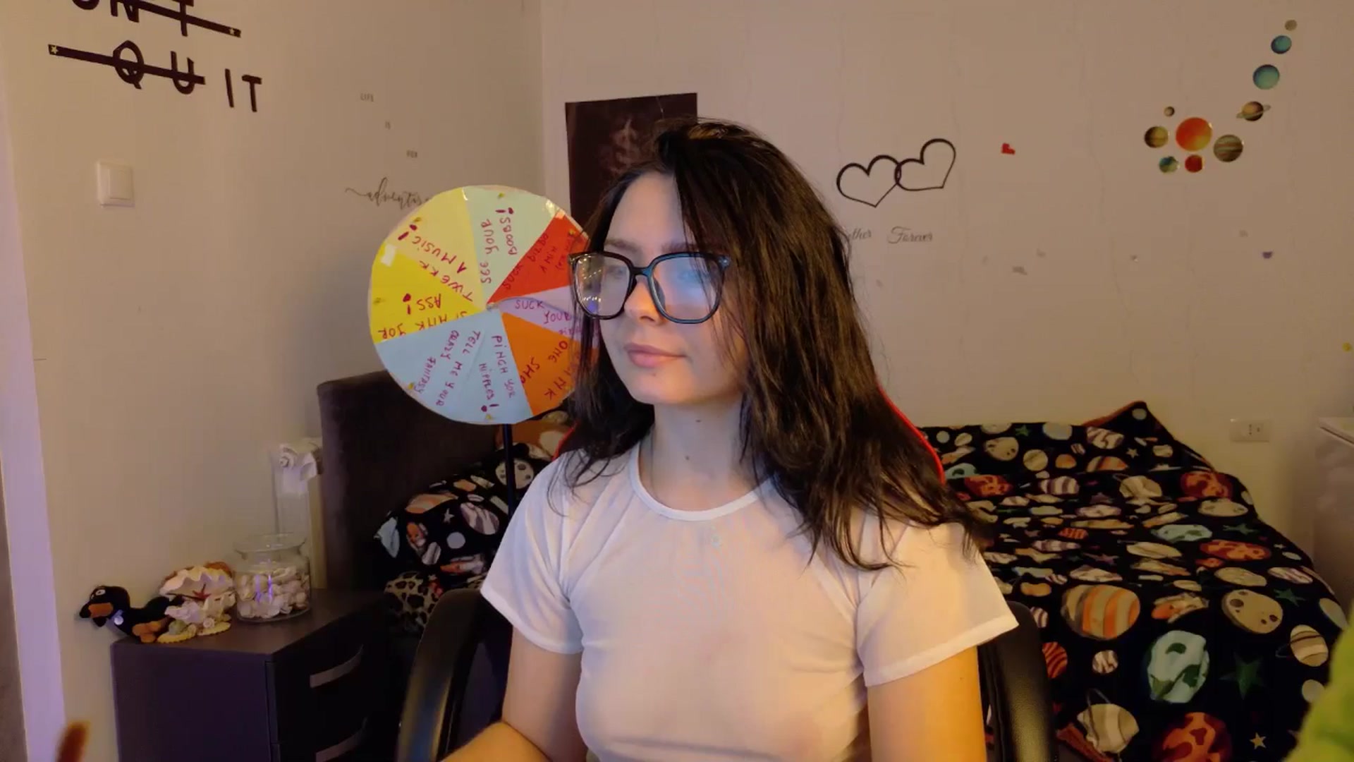 Gallery image thumbnail from YreneA's myfreecams stream on, 11/26/2025, 08:17 image 14 of 20