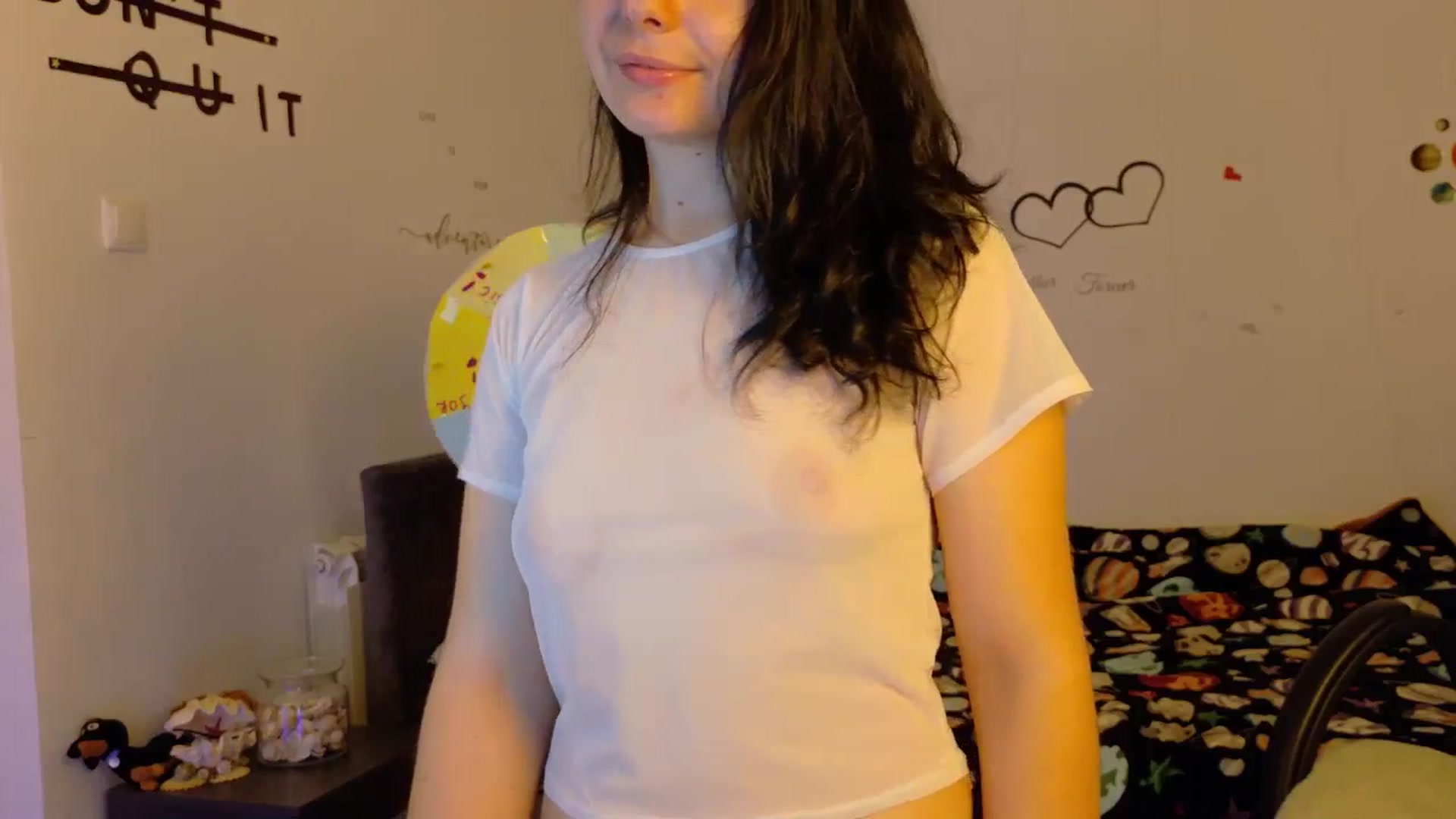 Gallery image thumbnail from YreneA's myfreecams stream on, 11/26/2025, 08:17 image 6 of 20