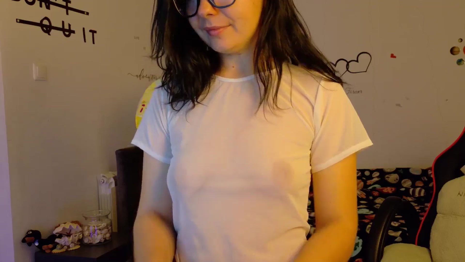 Gallery image thumbnail from YreneA's myfreecams stream on, 11/26/2025, 08:17 image 2 of 20