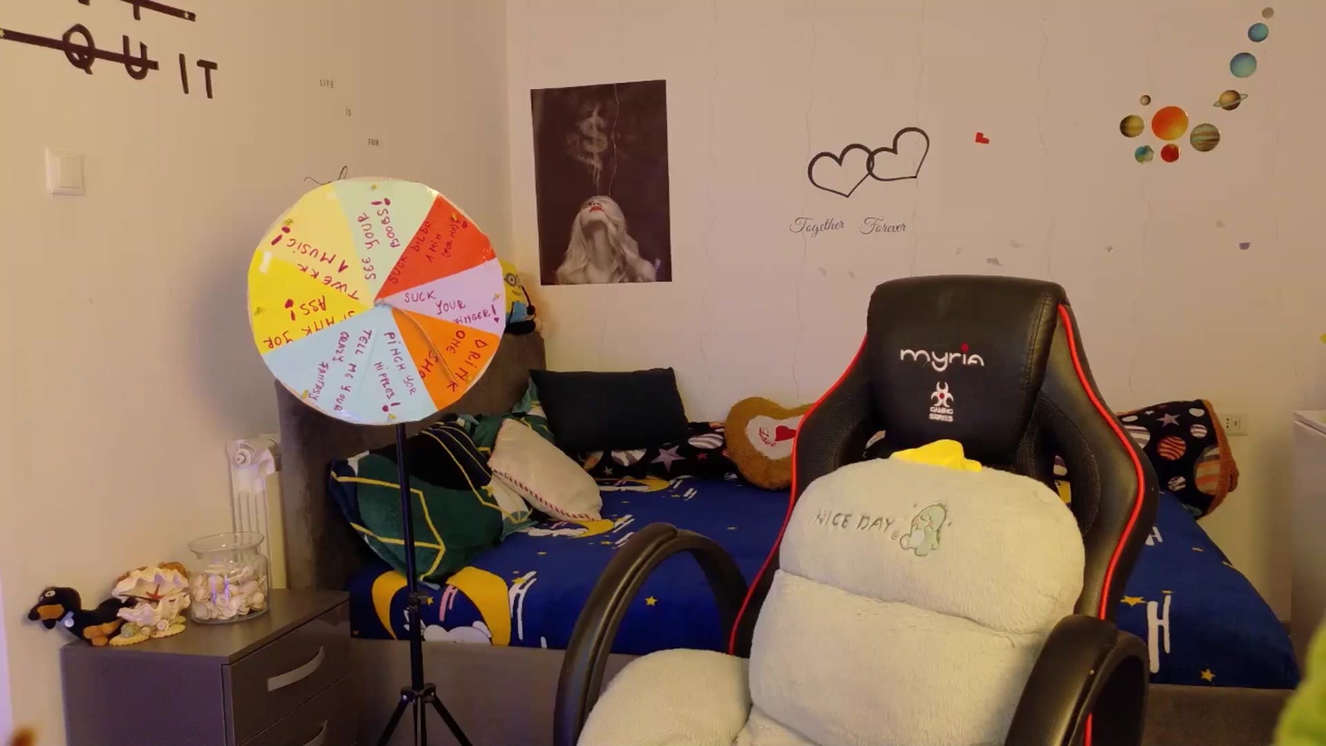 Gallery image thumbnail from YreneA's myfreecams stream on, 11/26/2025, 20:15 image 12 of 20