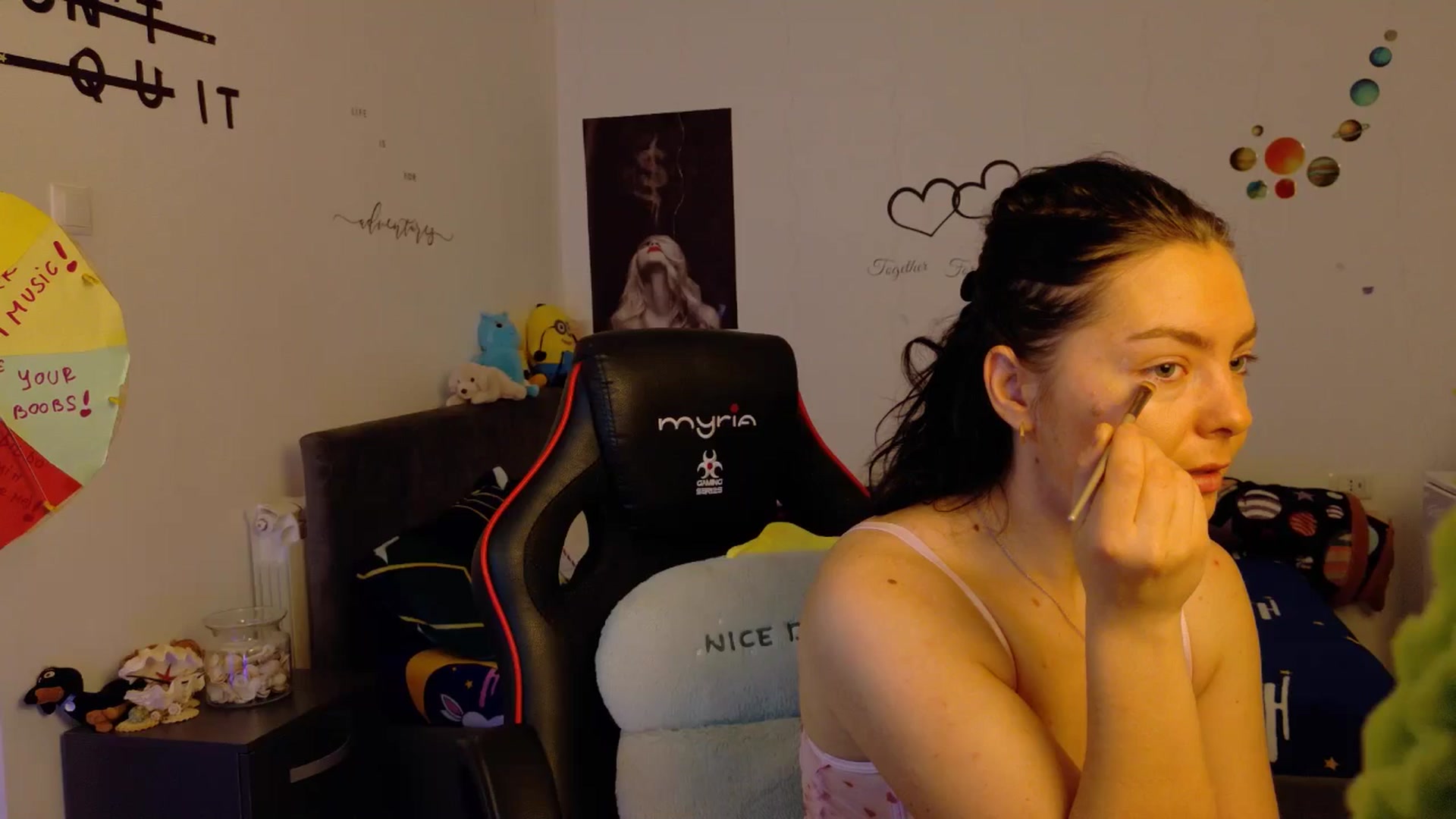 Gallery image thumbnail from YreneA's myfreecams stream on, 11/27/2025, 08:24 image 1 of 20