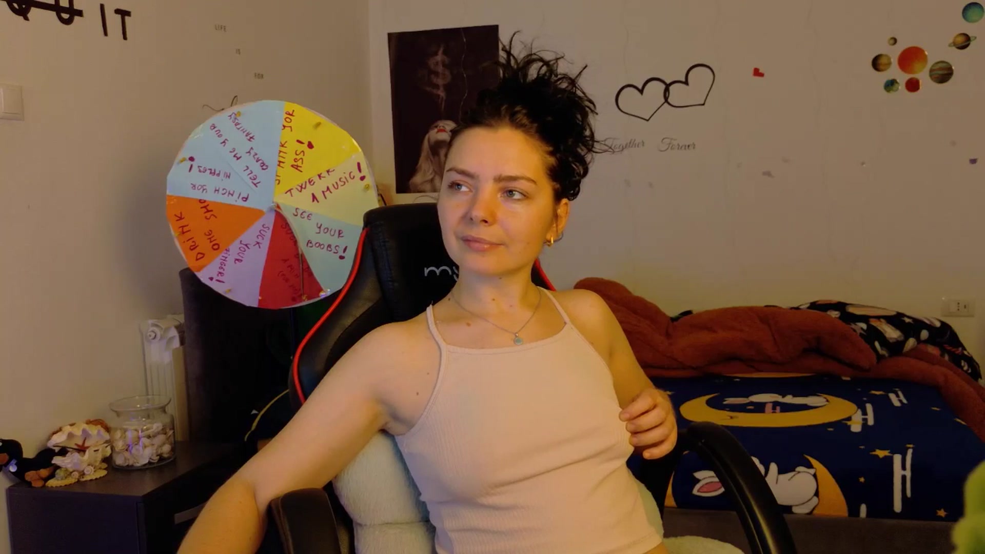 Gallery image thumbnail from YreneA's myfreecams stream on, 11/28/2025, 08:31 image 15 of 20