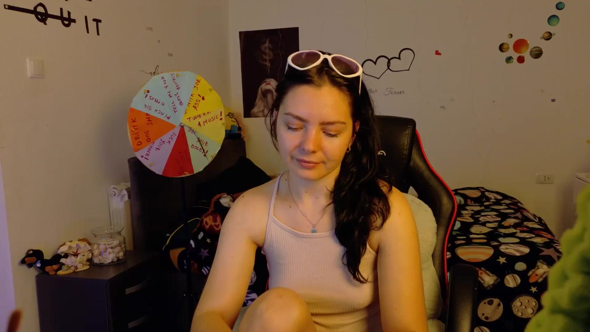 Gallery image thumbnail from YreneA's myfreecams stream on, 11/28/2025, 08:31 image 2 of 20