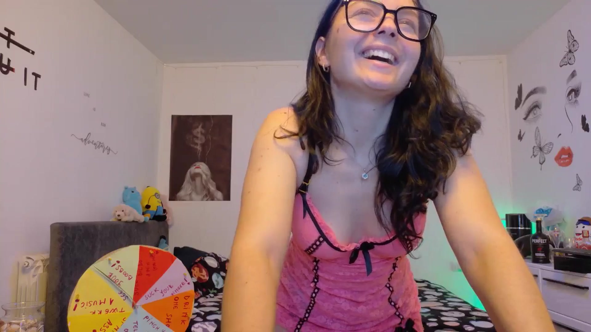 Gallery image thumbnail from YreneA's myfreecams stream on, 12/03/2025, 17:49 image 2 of 20