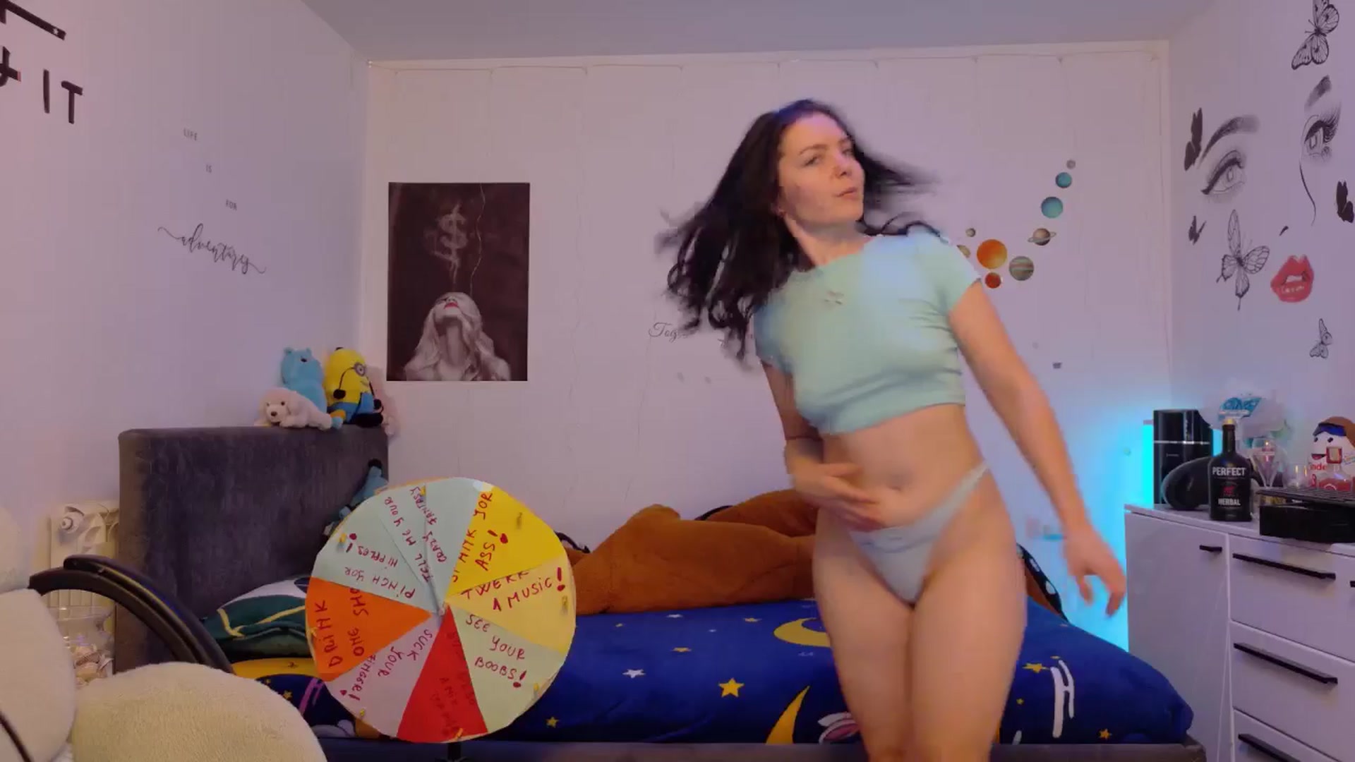Gallery image thumbnail from YreneA's myfreecams stream on, 12/03/2025, 19:09 image 11 of 20
