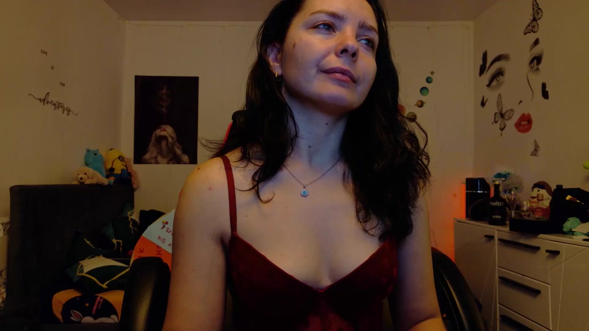 Gallery image thumbnail from YreneA's myfreecams stream on, 12/05/2025, 08:11 image 12 of 20