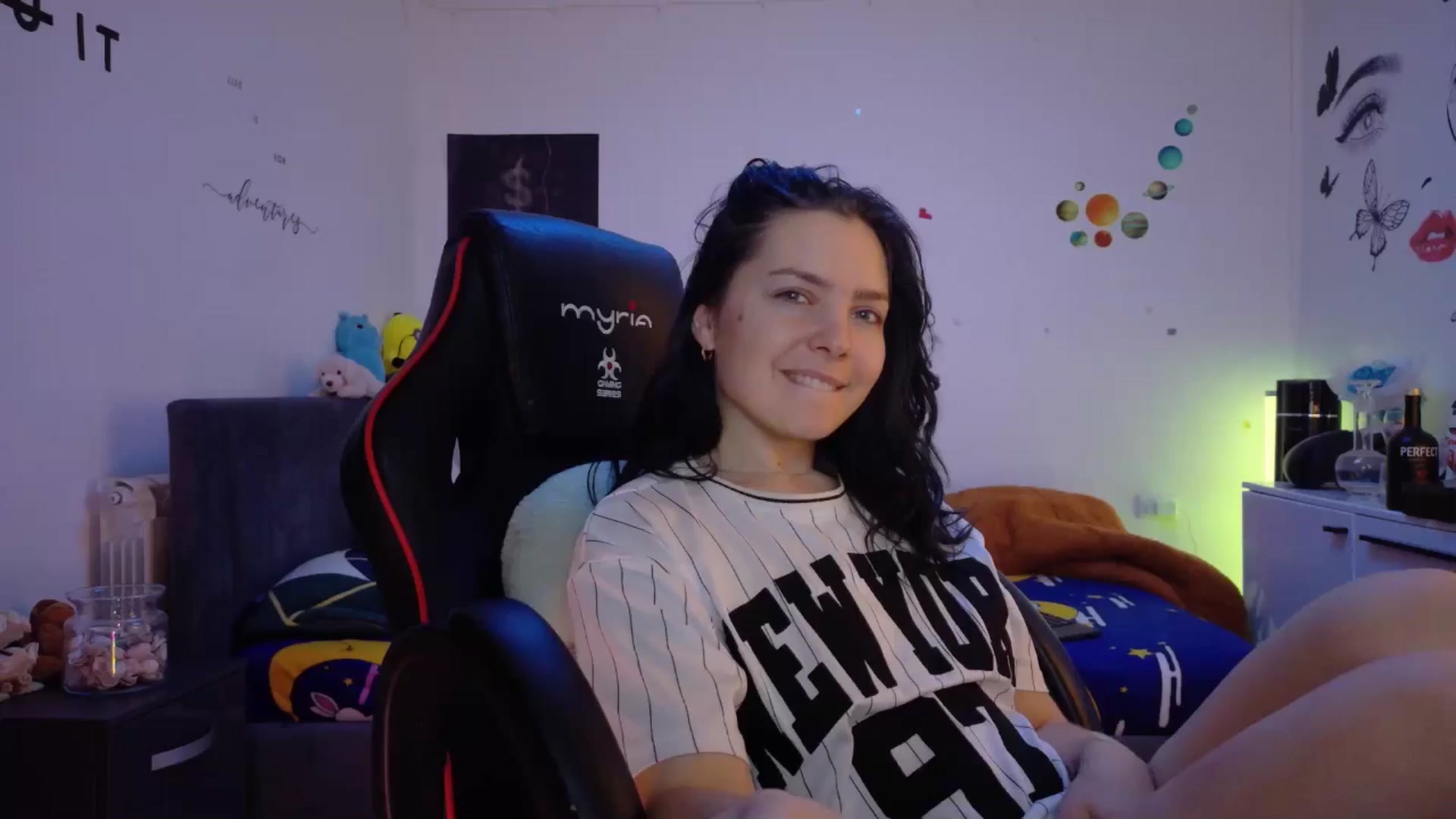 Gallery image thumbnail from YreneA's myfreecams stream on, 12/07/2025, 08:51 image 20 of 20