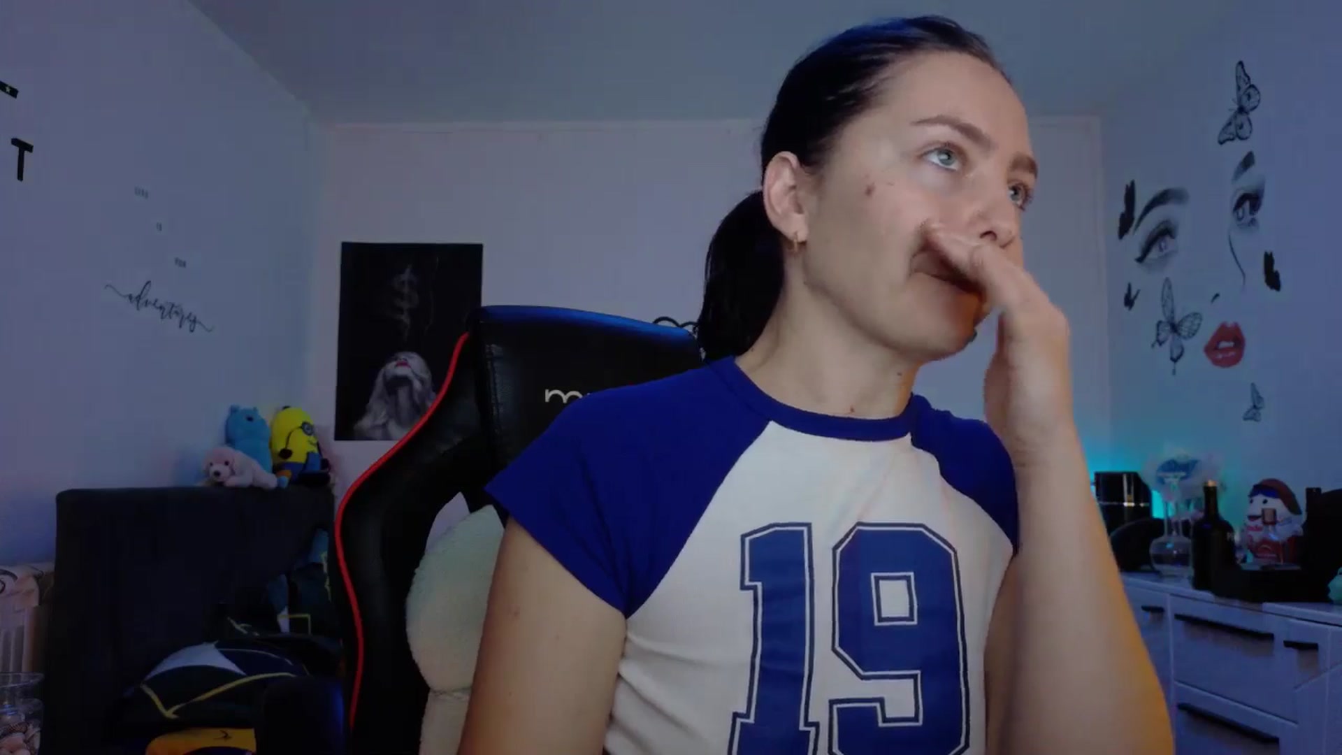 Gallery image thumbnail from YreneA's myfreecams stream on, 12/08/2025, 08:34 image 17 of 20