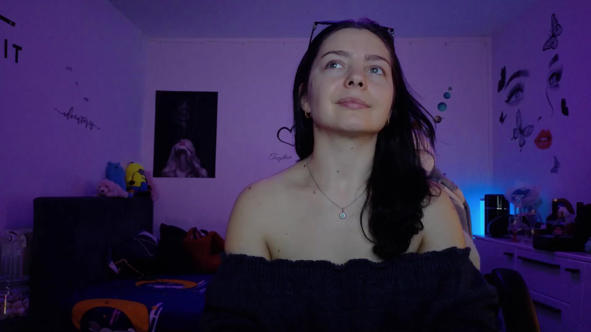 Gallery image thumbnail from YreneA's myfreecams stream on, 12/12/2025, 08:06 image 19 of 20