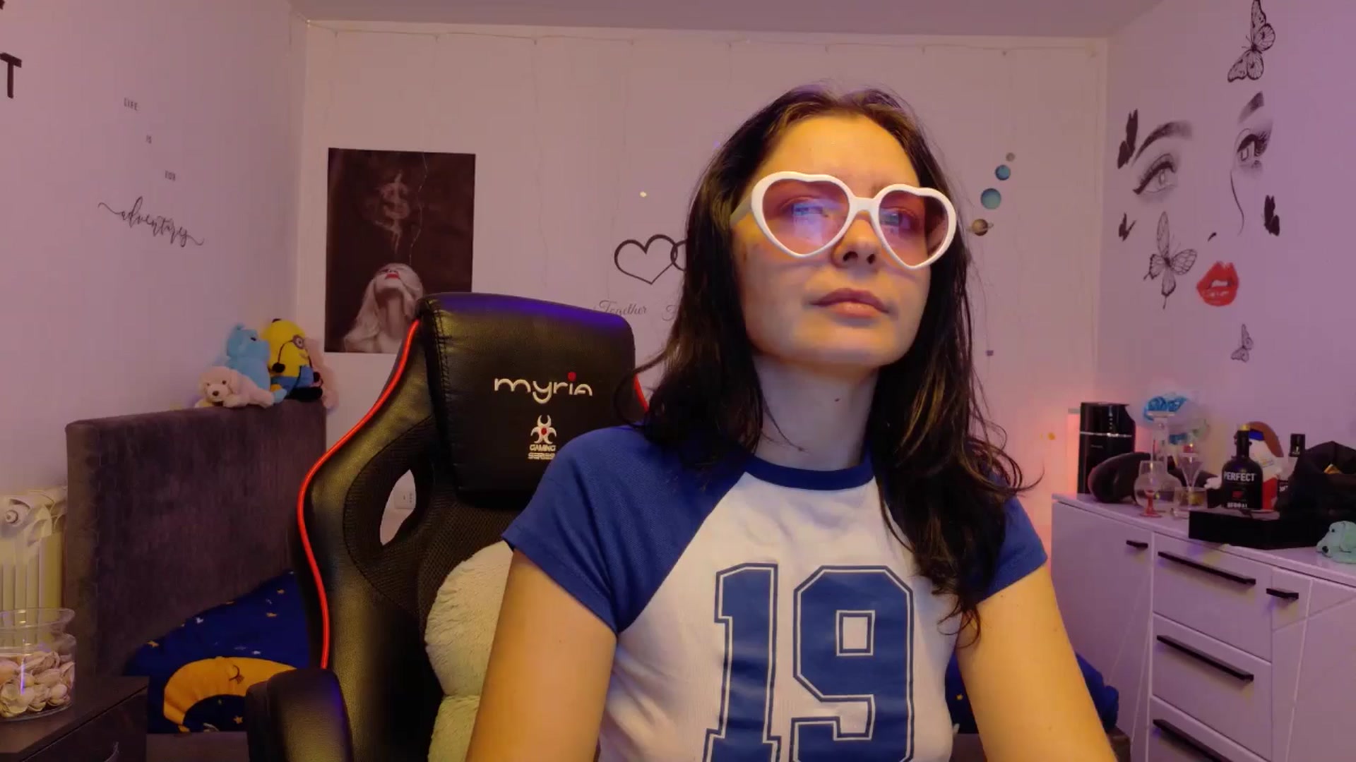Gallery image thumbnail from YreneA's myfreecams stream on, 12/16/2025, 07:40 image 14 of 20