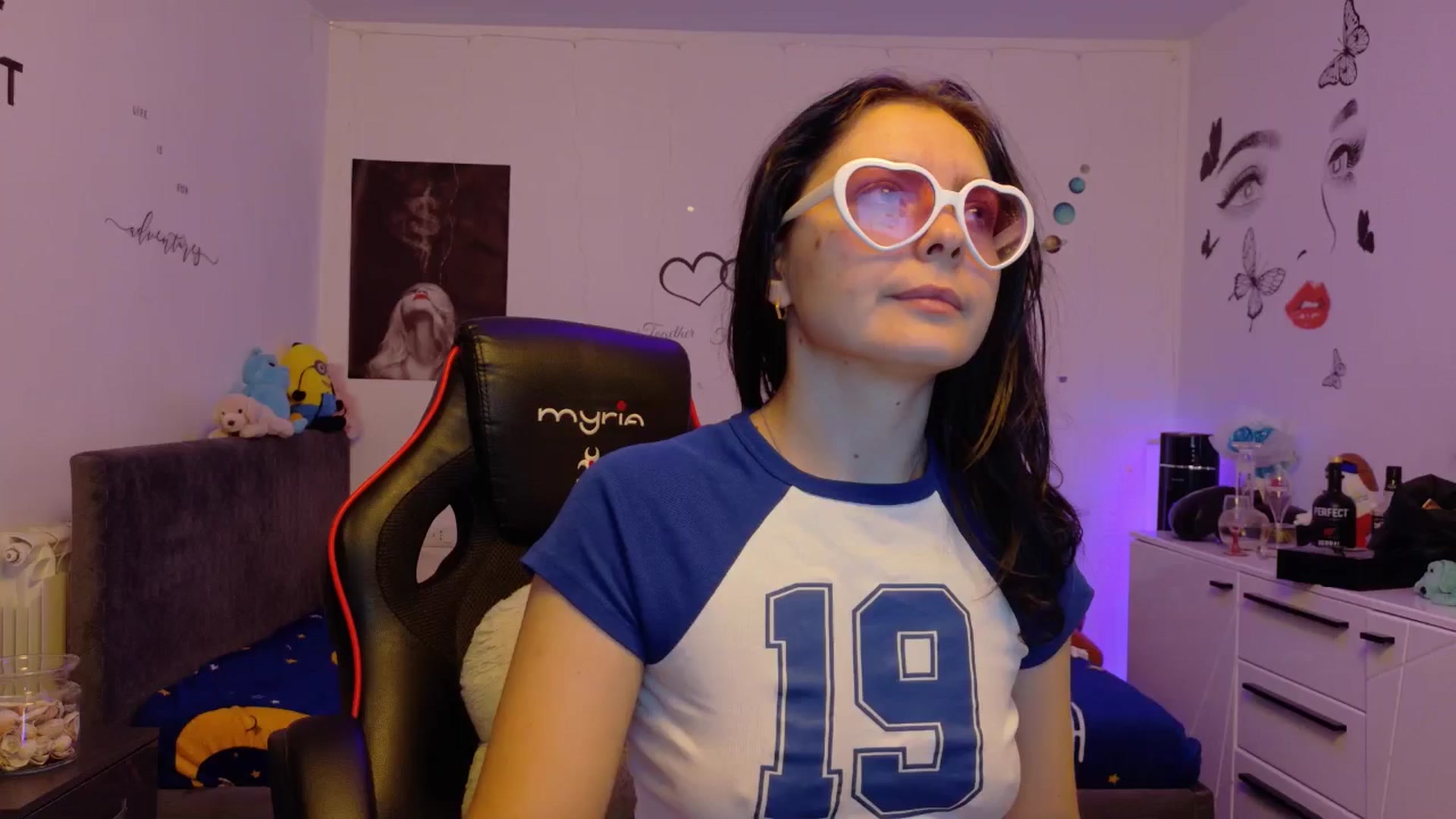 Gallery image thumbnail from YreneA's myfreecams stream on, 12/16/2025, 07:40 image 10 of 20