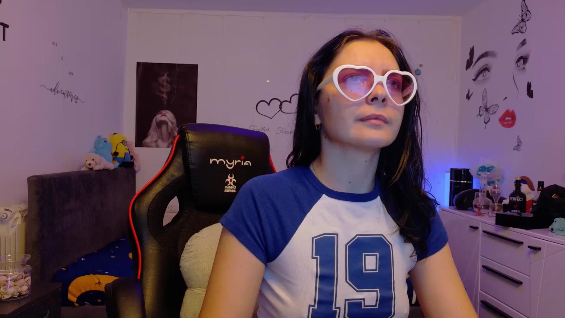 Gallery image thumbnail from YreneA's myfreecams stream on, 12/16/2025, 07:40 image 11 of 20
