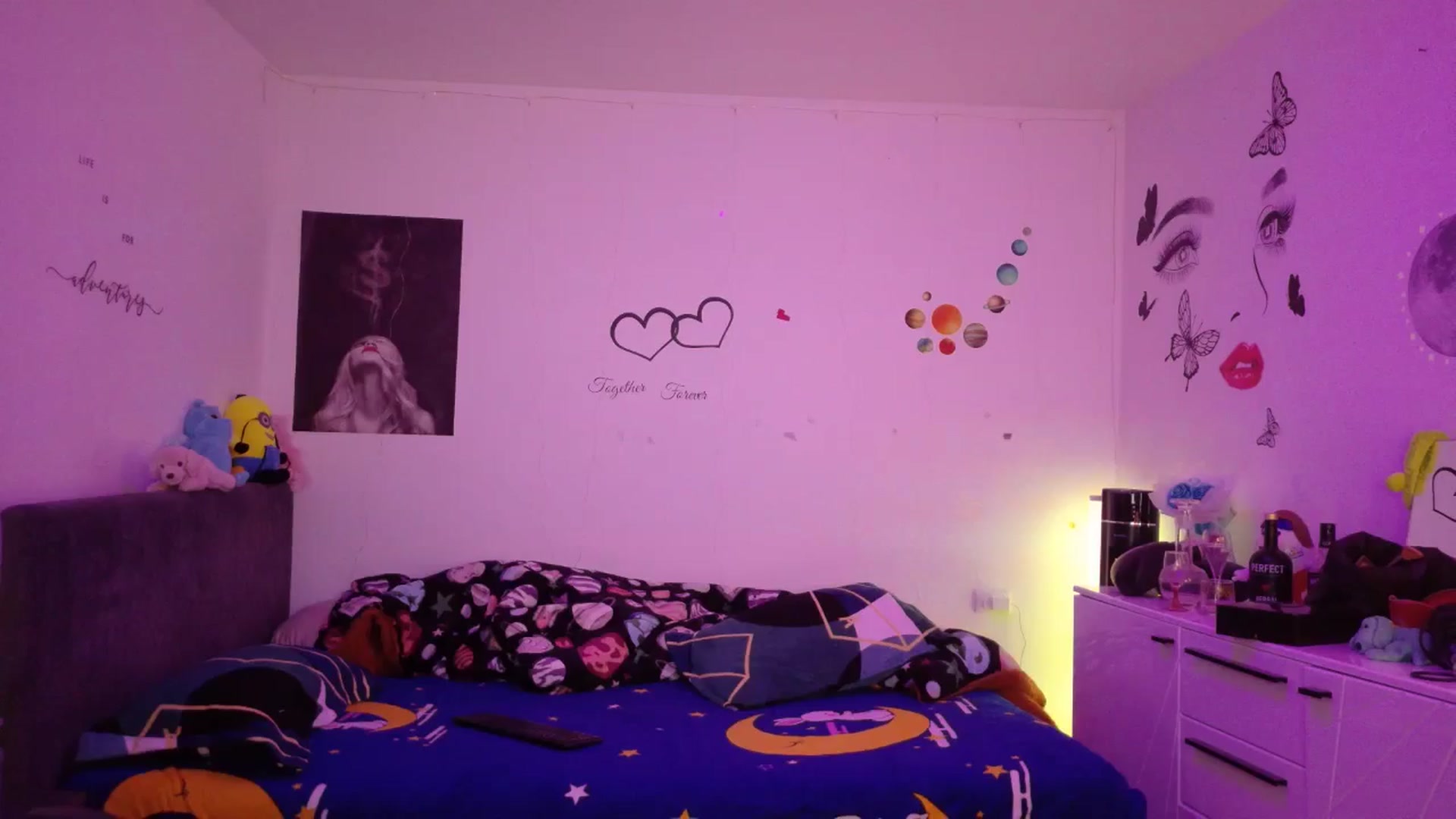 Gallery image thumbnail from YreneA's myfreecams stream on, 12/16/2025, 19:55 image 8 of 20
