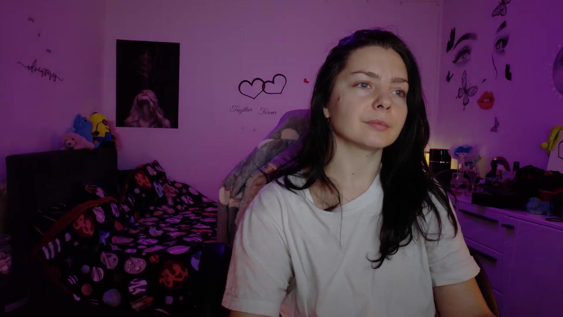 Gallery image thumbnail from YreneA's myfreecams stream on, 12/17/2025, 17:35 image 3 of 20