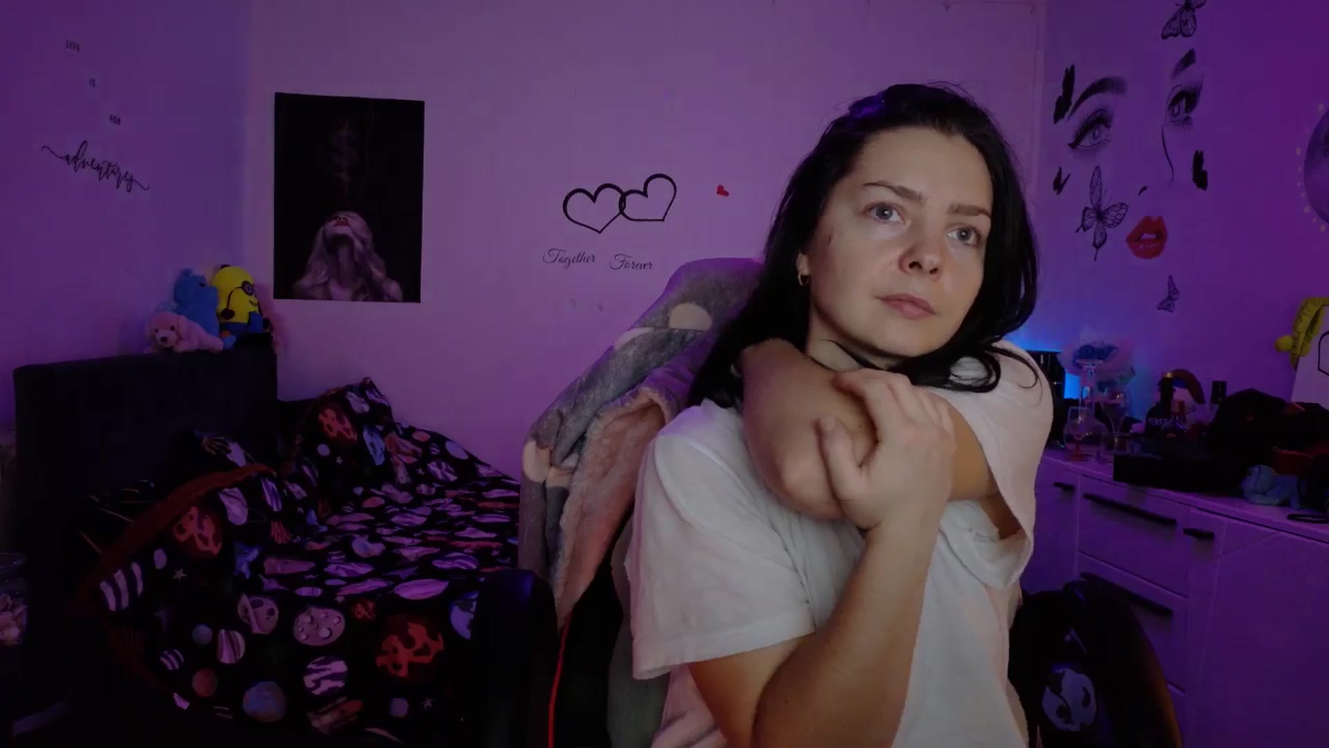 Gallery image thumbnail from YreneA's myfreecams stream on, 12/17/2025, 17:35 image 2 of 20