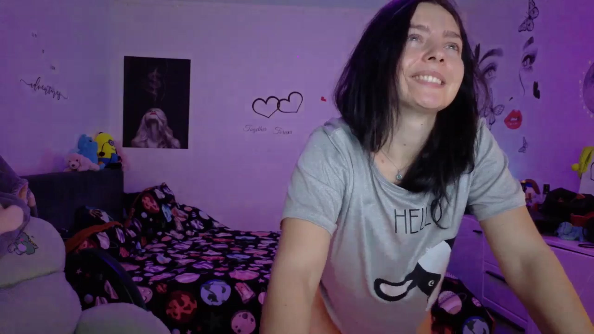 Gallery image thumbnail from YreneA's myfreecams stream on, 12/17/2025, 20:15 image 8 of 20