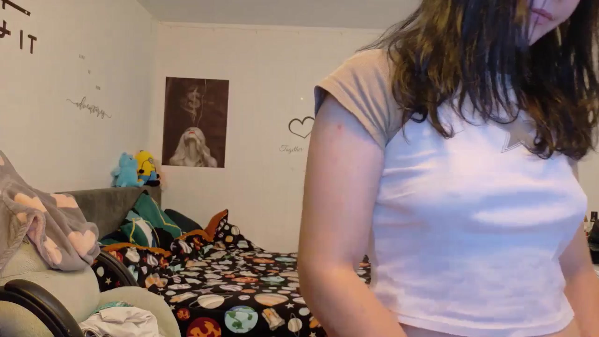 Gallery image thumbnail from YreneA's myfreecams stream on, 12/19/2025, 06:43 image 17 of 20