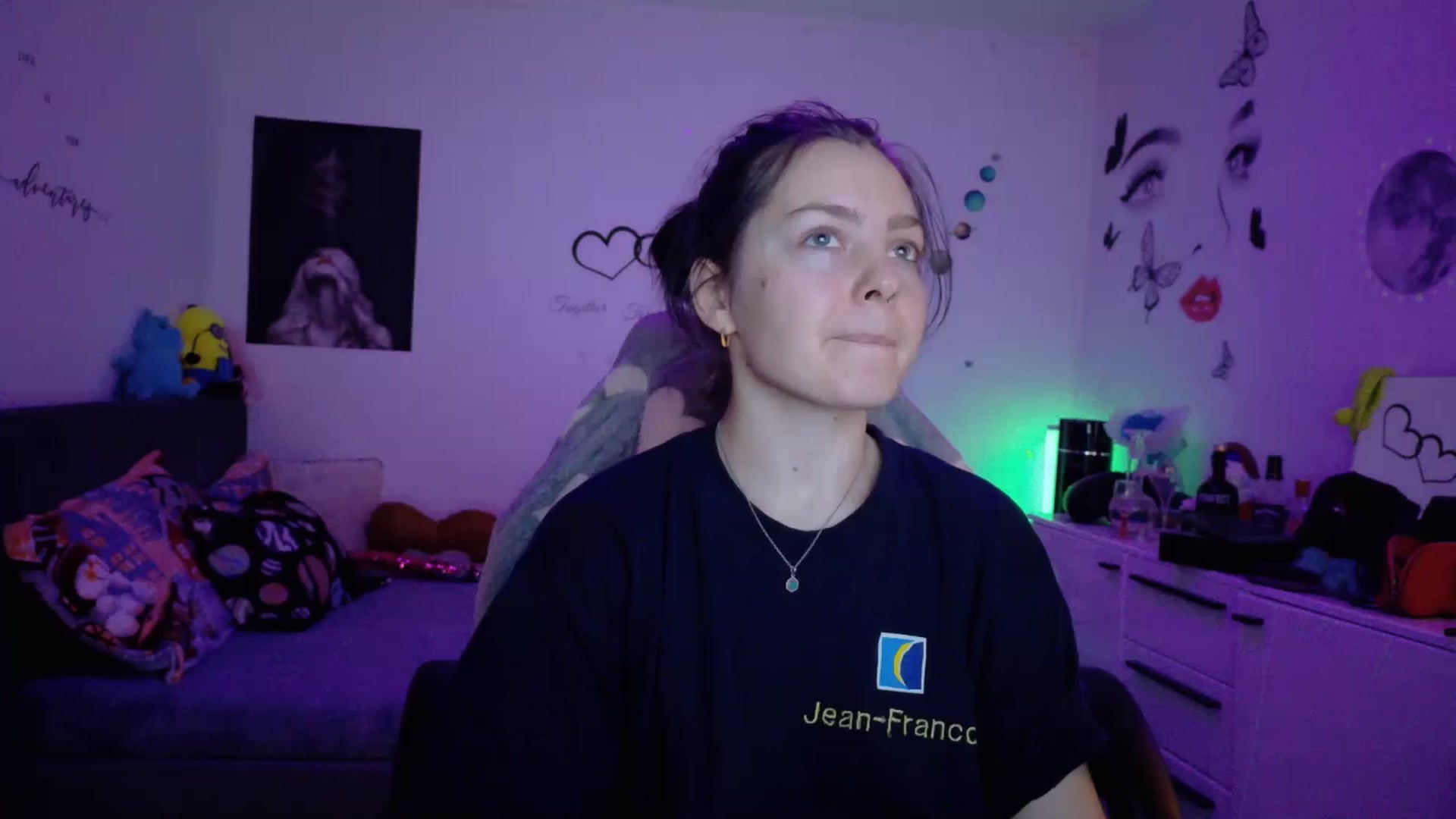 Gallery image thumbnail from YreneA's myfreecams stream on, 12/21/2025, 13:40 image 1 of 20