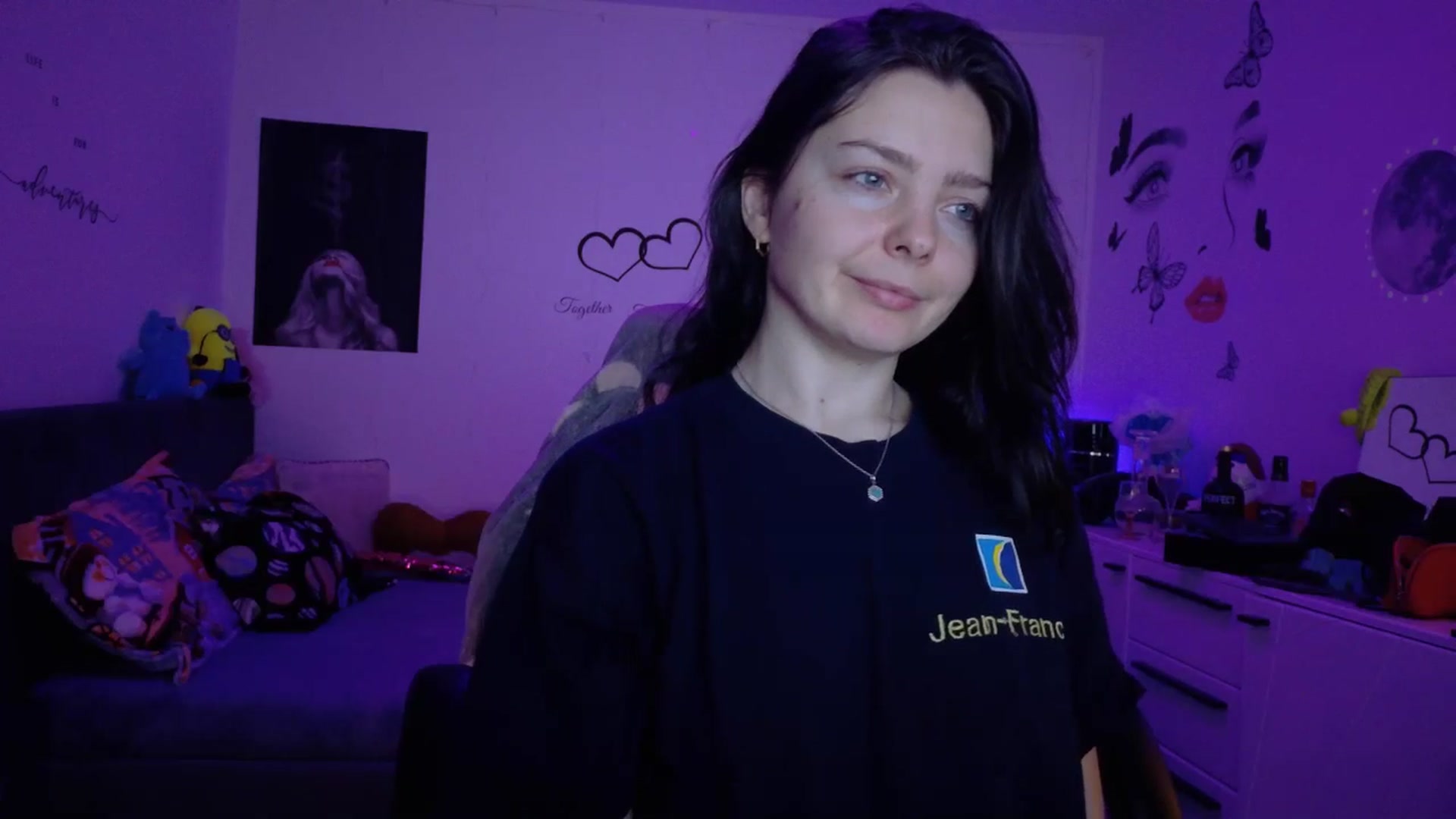 Gallery image thumbnail from YreneA's myfreecams stream on, 12/21/2025, 13:40 image 10 of 20