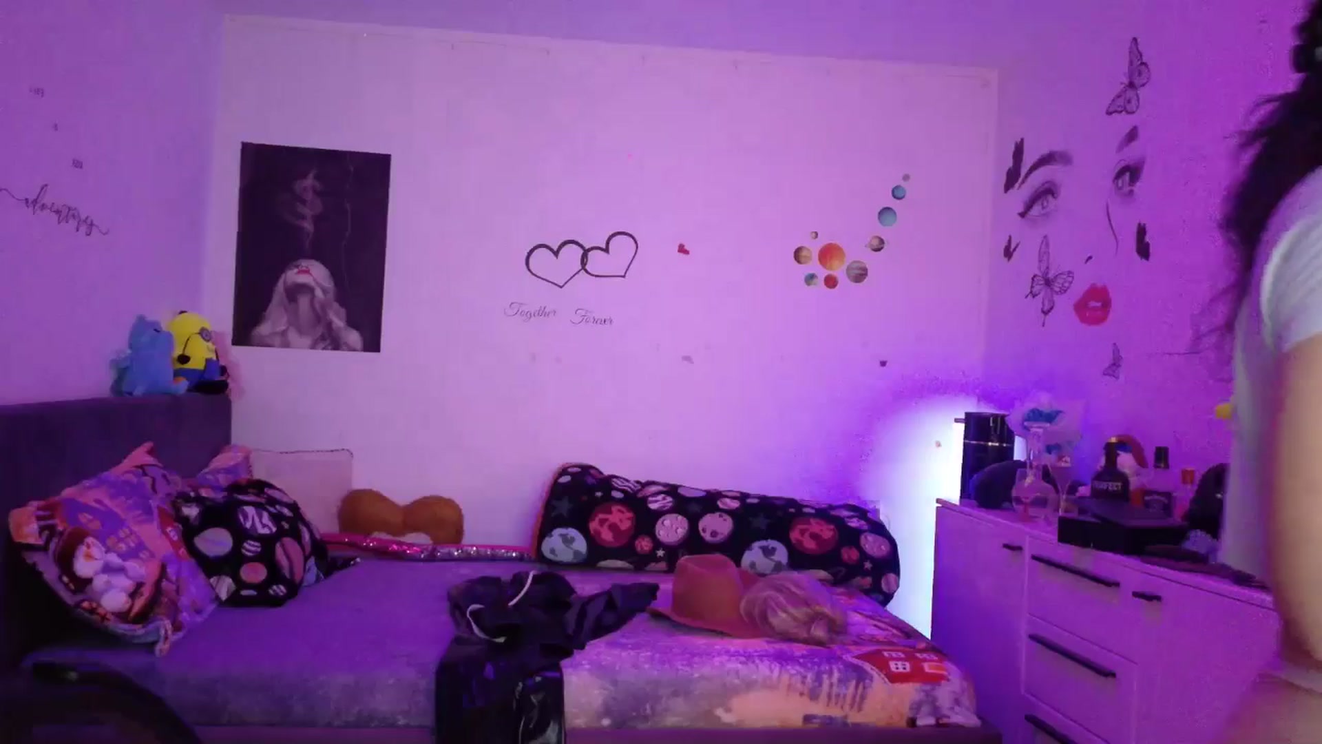 Gallery image thumbnail from YreneA's myfreecams stream on, 12/21/2025, 19:52 image 9 of 20