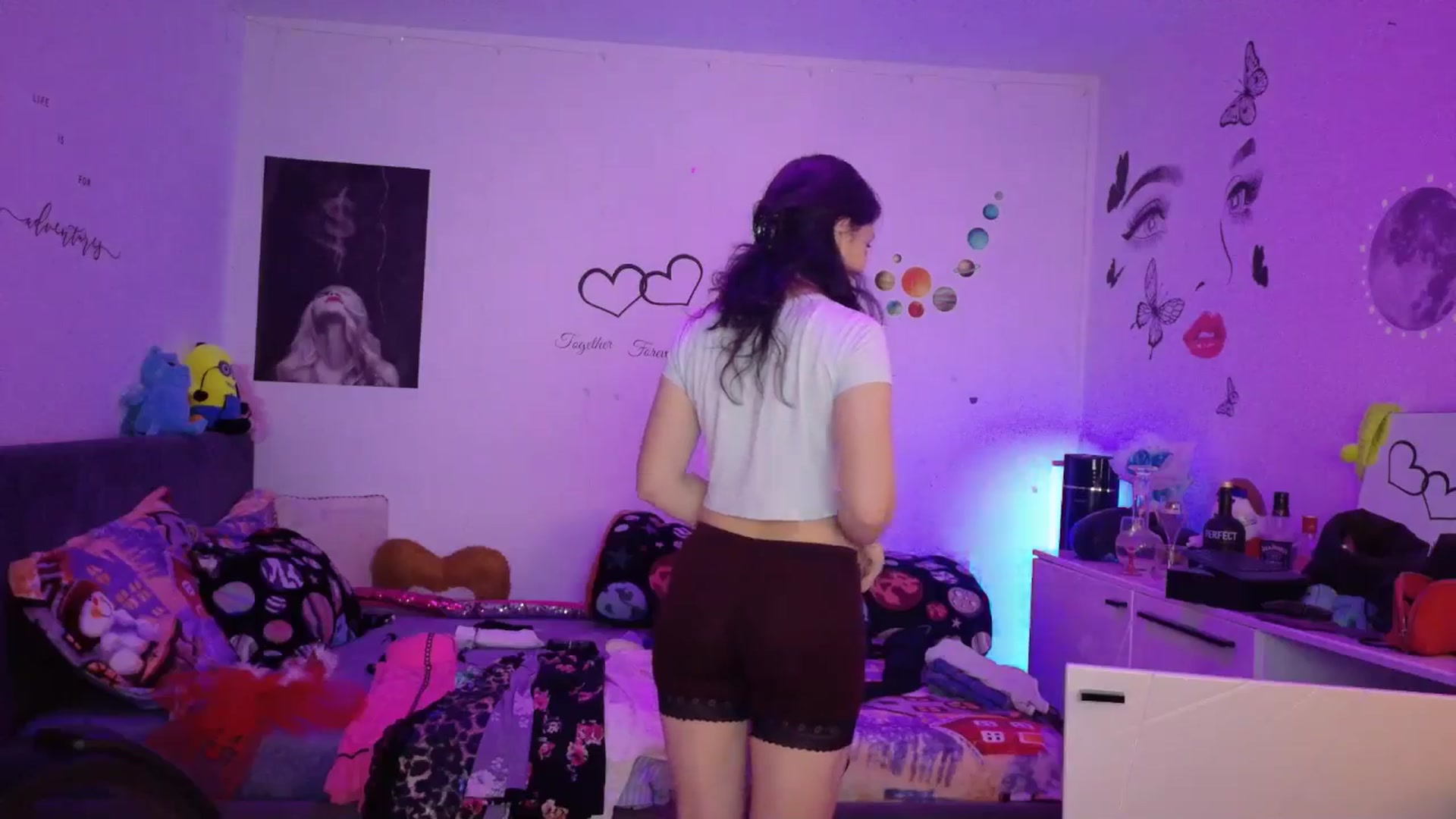 Gallery image thumbnail from YreneA's myfreecams stream on, 12/21/2025, 19:52 image 5 of 20