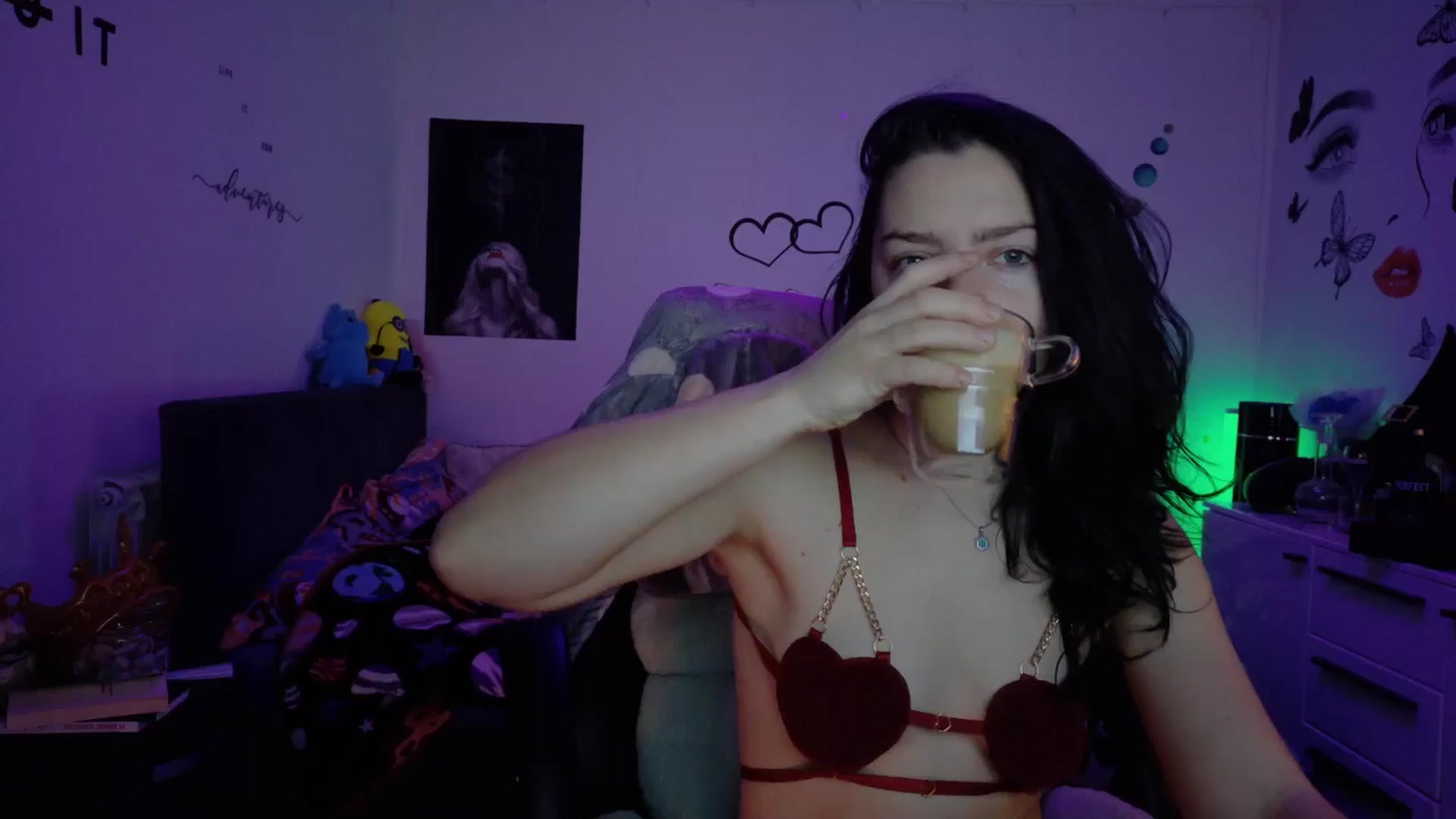 Gallery image thumbnail from YreneA's myfreecams stream on, 12/23/2025, 08:14 image 1 of 20