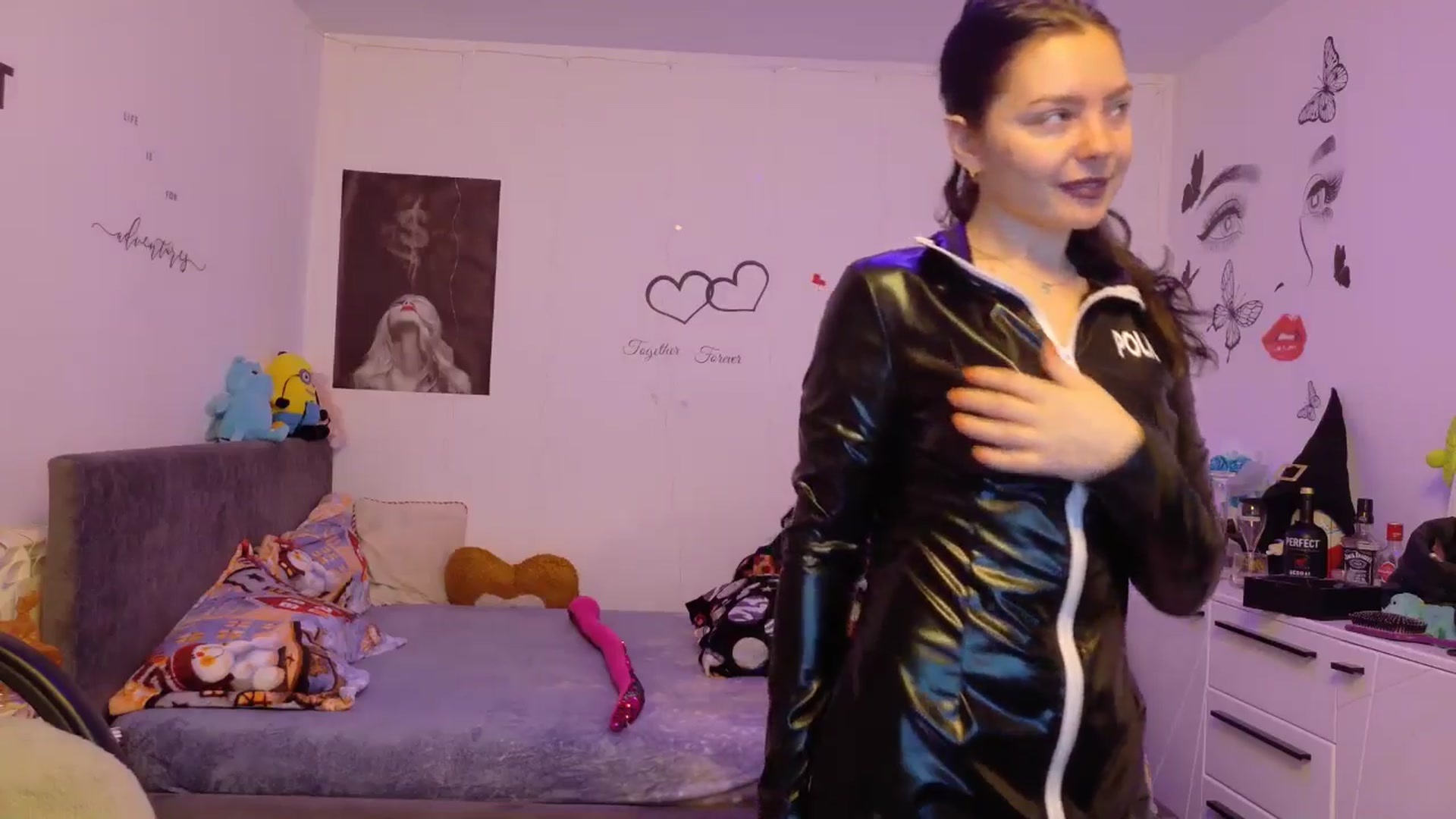 Gallery image thumbnail from YreneA's myfreecams stream on, 12/23/2025, 08:14 image 8 of 20