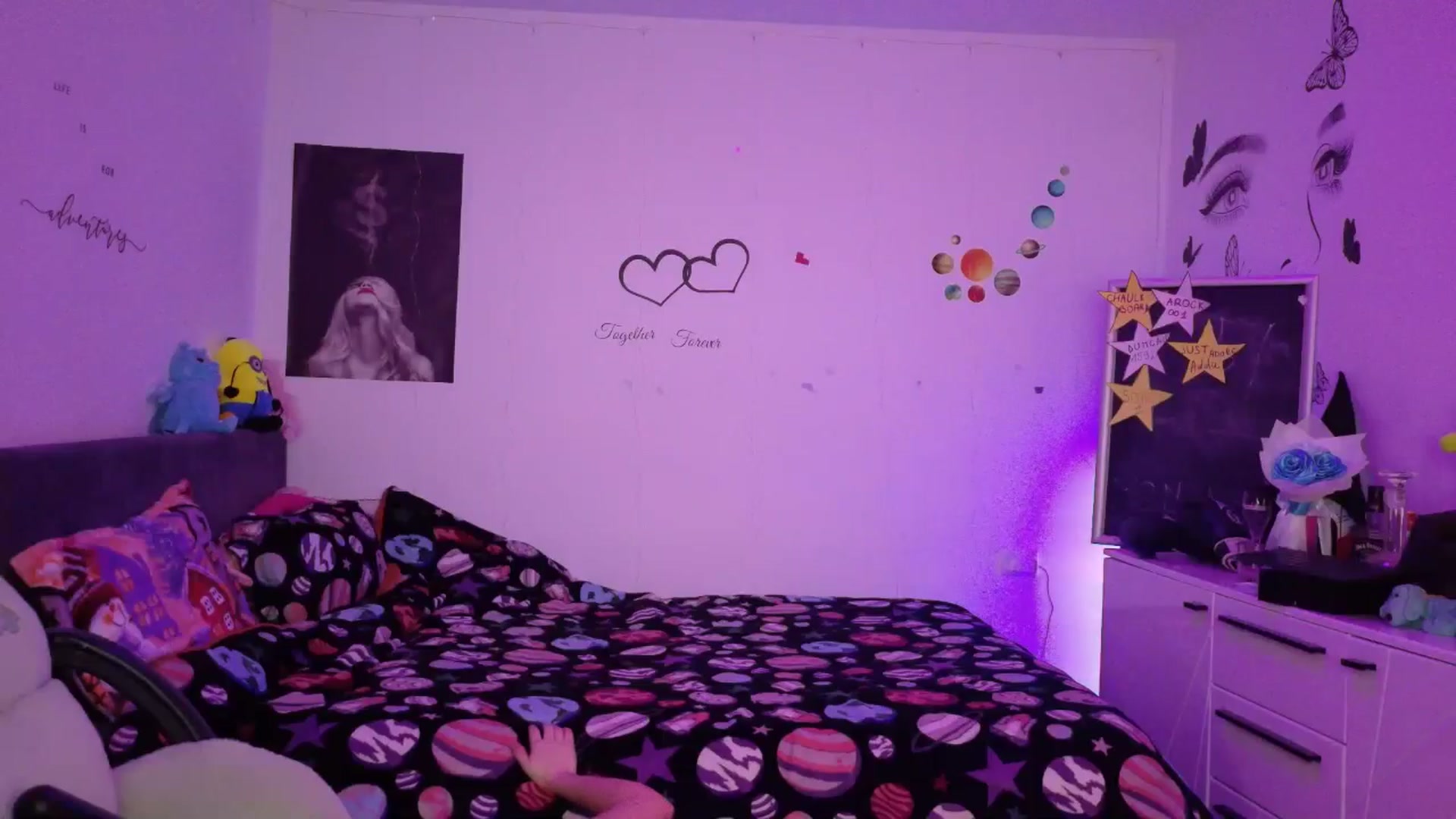 Gallery image thumbnail from YreneA's myfreecams stream on, 12/26/2025, 08:30 image 4 of 20