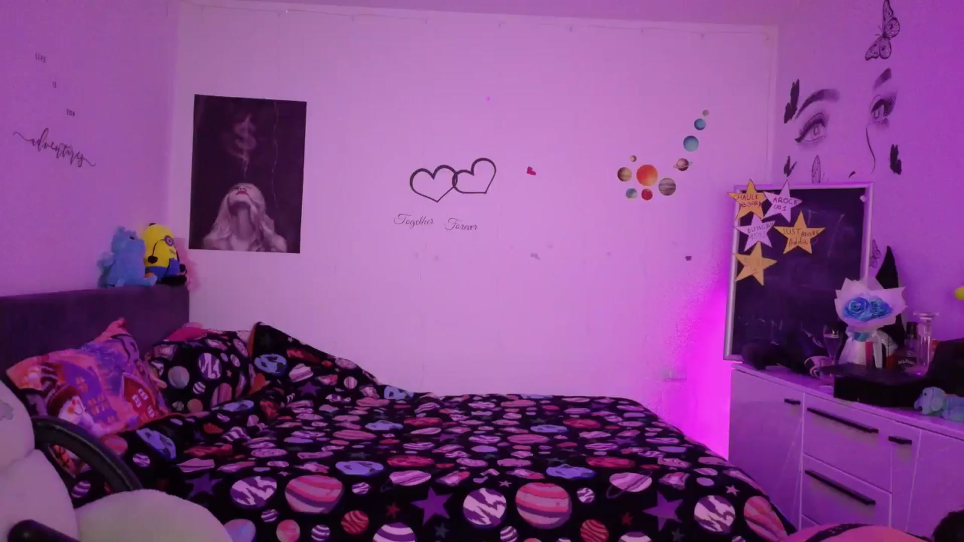 Gallery image thumbnail from YreneA's myfreecams stream on, 12/26/2025, 08:30 image 6 of 20