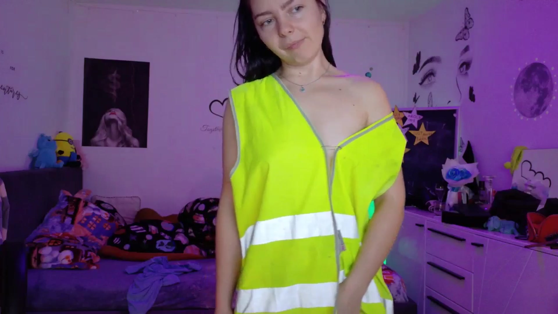 Gallery image thumbnail from YreneA's myfreecams stream on, 12/28/2025, 06:33 image 14 of 20