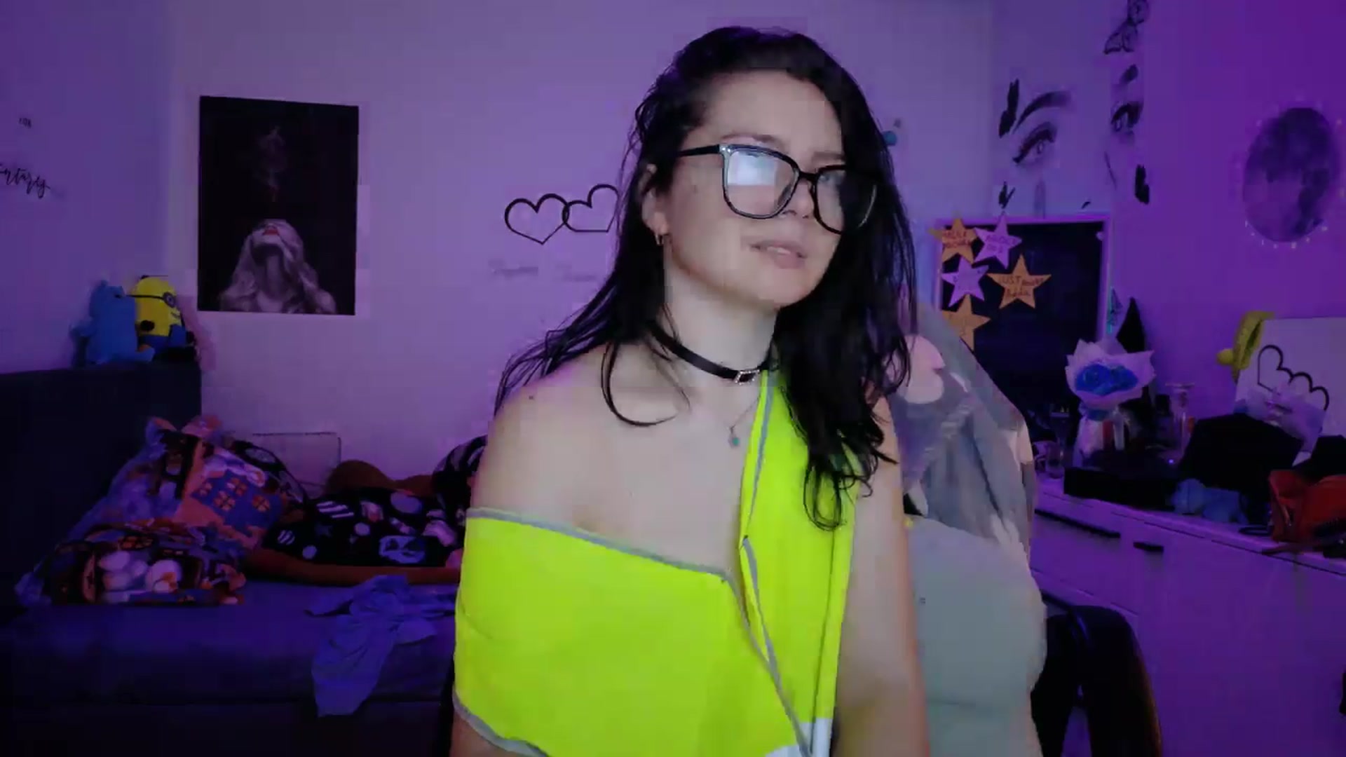 Gallery image thumbnail from YreneA's myfreecams stream on, 12/28/2025, 06:33 image 17 of 20